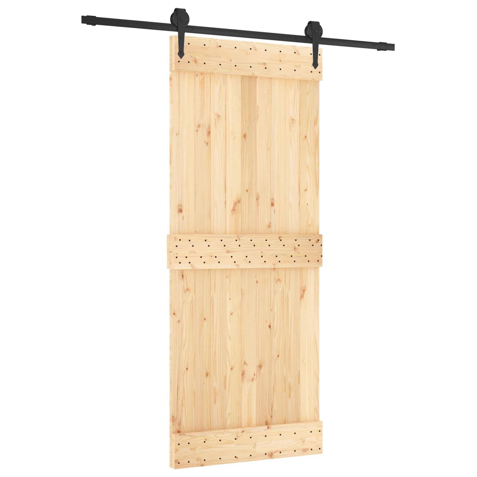 Holzscheunentürpanel mit schwarzer Schiebespur und zwei Aufhängebügeln auf weißem Hintergrund.