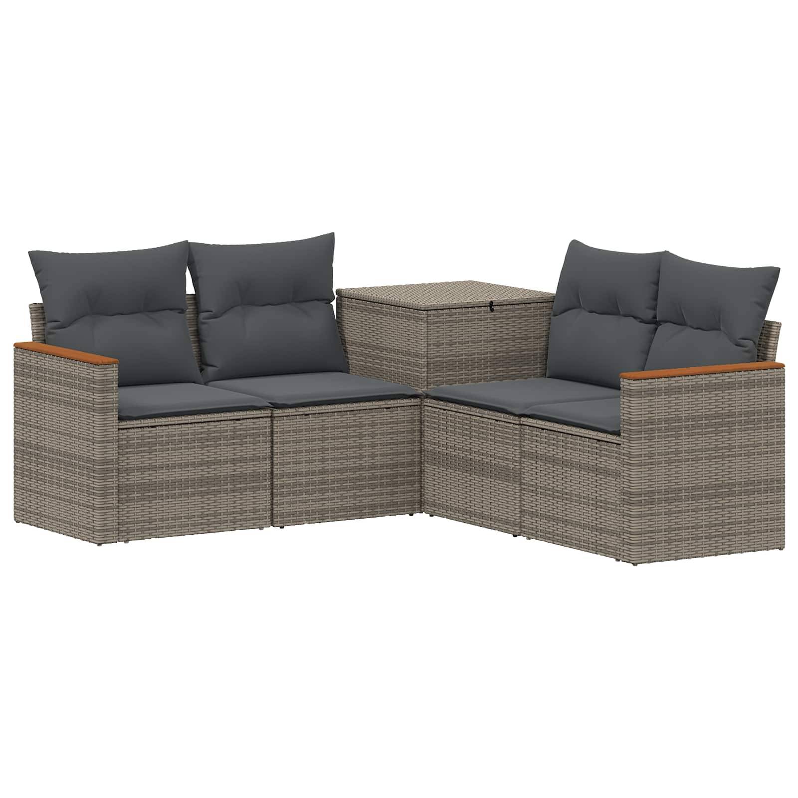 Graue Ratttan-Außenbereichs-Ecksofa mit zwei Zweisitzern, Eckentisch und dunklen Kissen