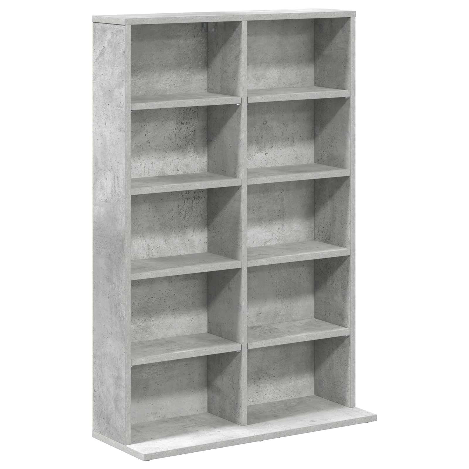 Hohes Bücherregal im Betonlook mit zwei Säulen offener Regale und niedriger Basis, dargestellt vor weißem Hintergrund.