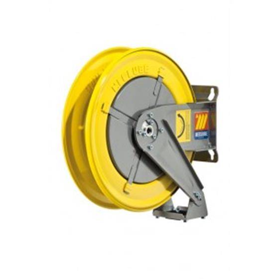 Gelbe Industrie-Schlauchtrommel an einer Wandhalterung montiert, mit grauem ausziehbarem Arm und zentraler Spule.