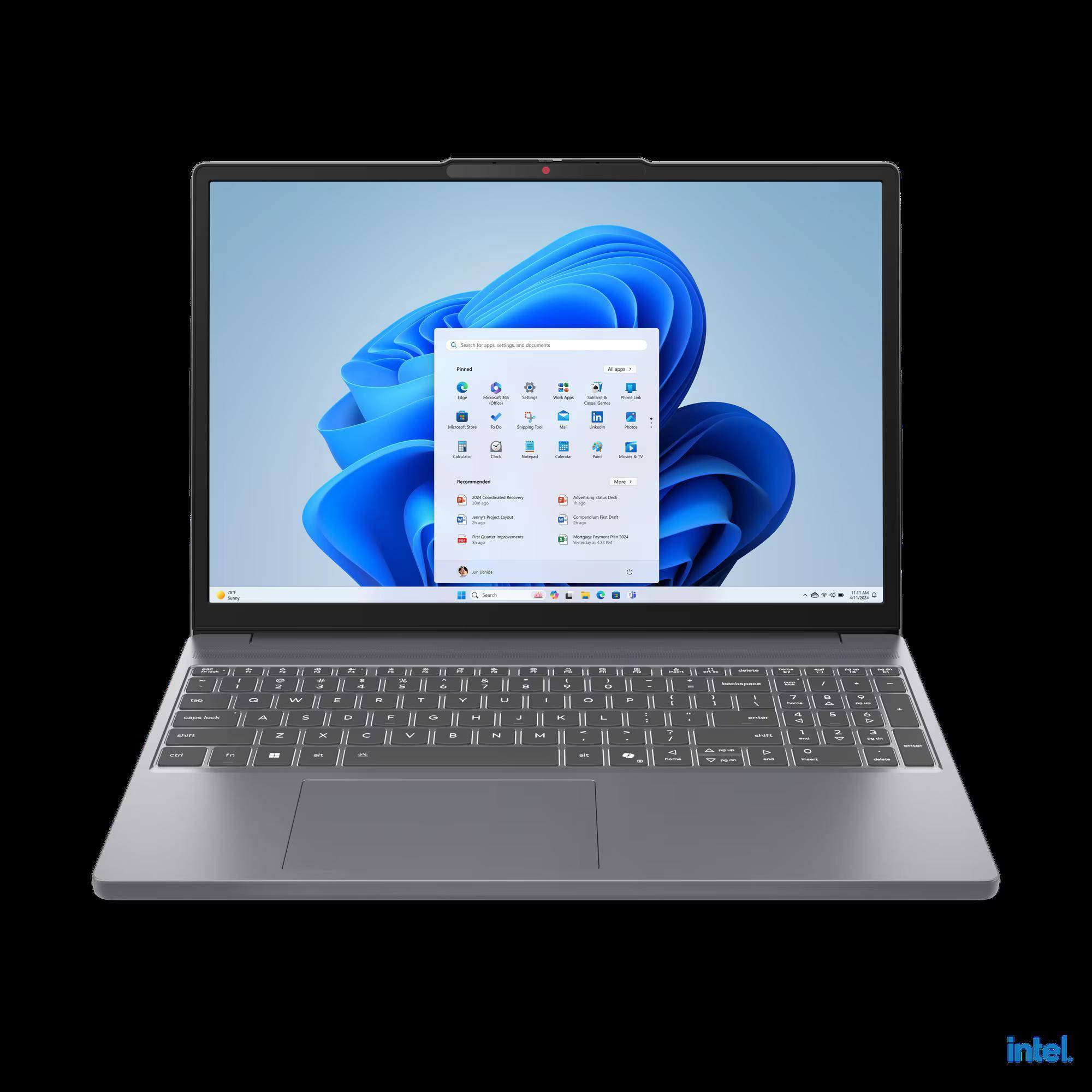 Silberner Laptop auf schwarzem Hintergrund, der den Windows-11-Desktop und das Startmenü auf seinem Bildschirm anzeigt, mit Intel-Branding in der Ecke.