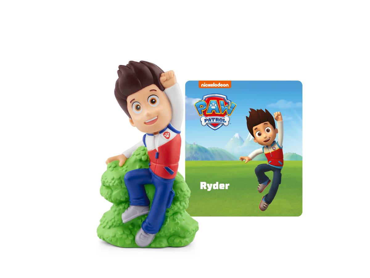 PAW Patrol Ryder-Figur in Pose mit erhobener Faust neben einer Charakterkarte mit dem Nickelodeon-Logo und Ryder, der auf grünem Hintergrund springt.