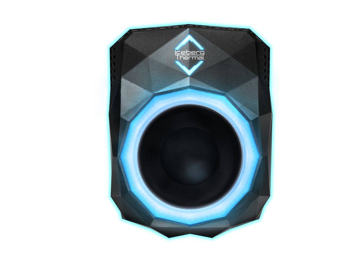 Ein schwarzer Iceberg Thermal Computer-Kühlungslüfter mit einem leuchtenden blauen kreisförmigen LED-Ring.