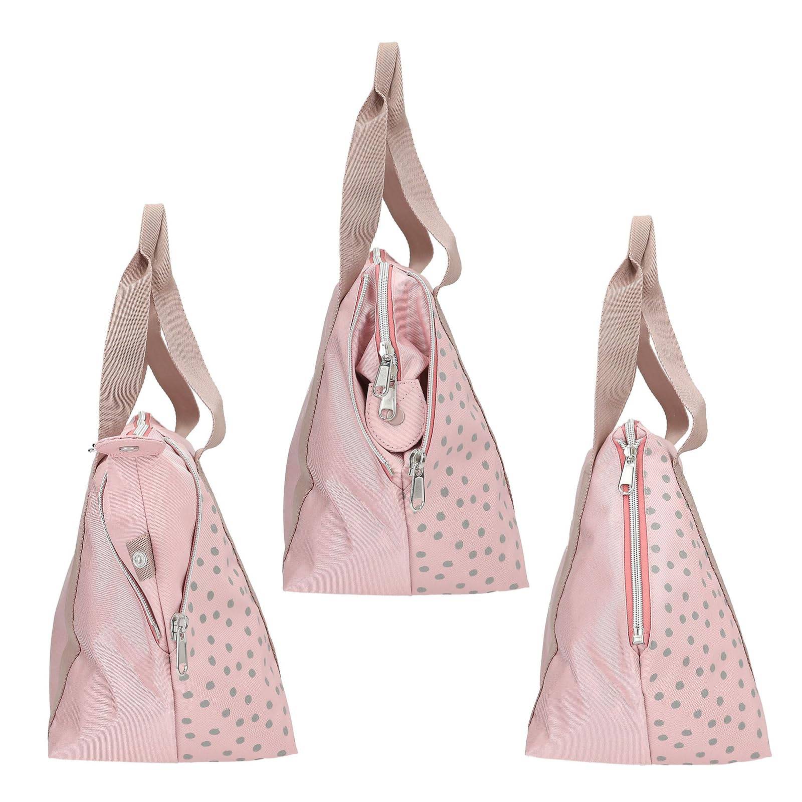 Drei Ansichten einer rosa Schultertasche mit weißen Punkten, Reißverschlussfächern und einem langen Riemen auf weißem Hintergrund.