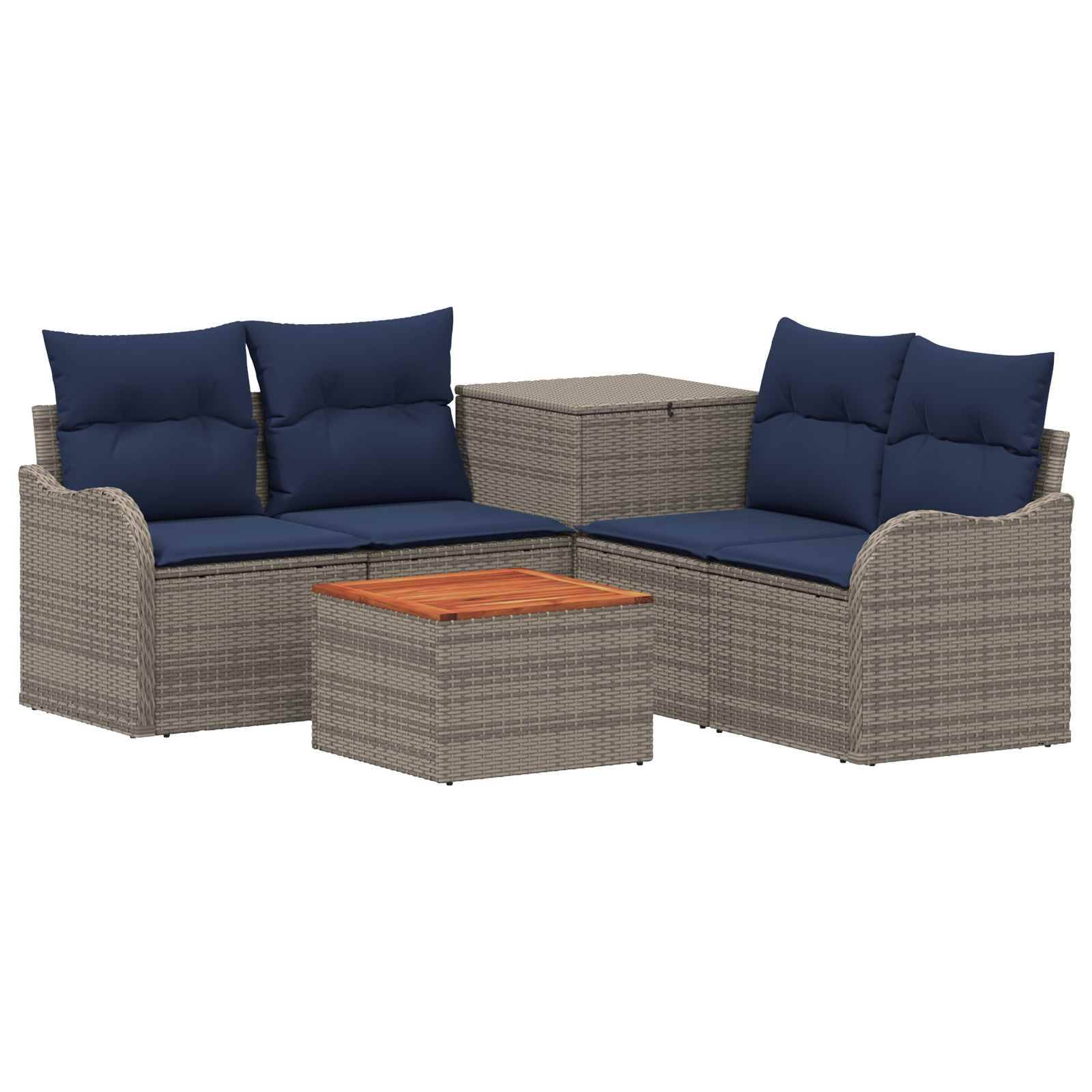 Grau geflochtenes Outdoor-Ecksofa-Set mit marineblauen Kissen und passendem quadratischen Couchtisch auf weißem Hintergrund