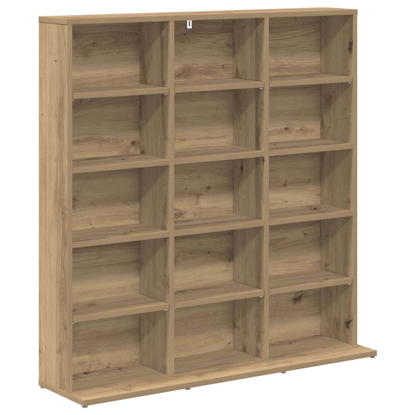 Offenes Holzregal mit mehreren quadratischen Fächern und einem niedrigen vorderen Basisregal, gezeigt auf weißem Hintergrund.