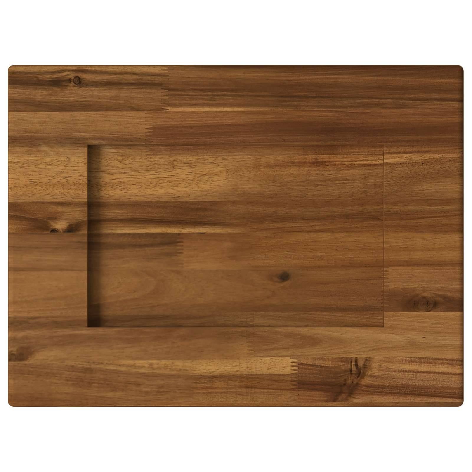 Holzbrett zum Servieren mit vertieftem Mittelteil und erhöhtem Rand, von oben gezeigt.