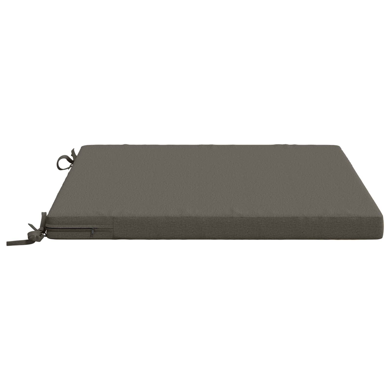 Rechteckiges grau gefärbtes Bodenkissen oder Sitzkissen mit Reißverschluss und Schlaufenösen, gezeigt auf einfachem weißem Hintergrund.