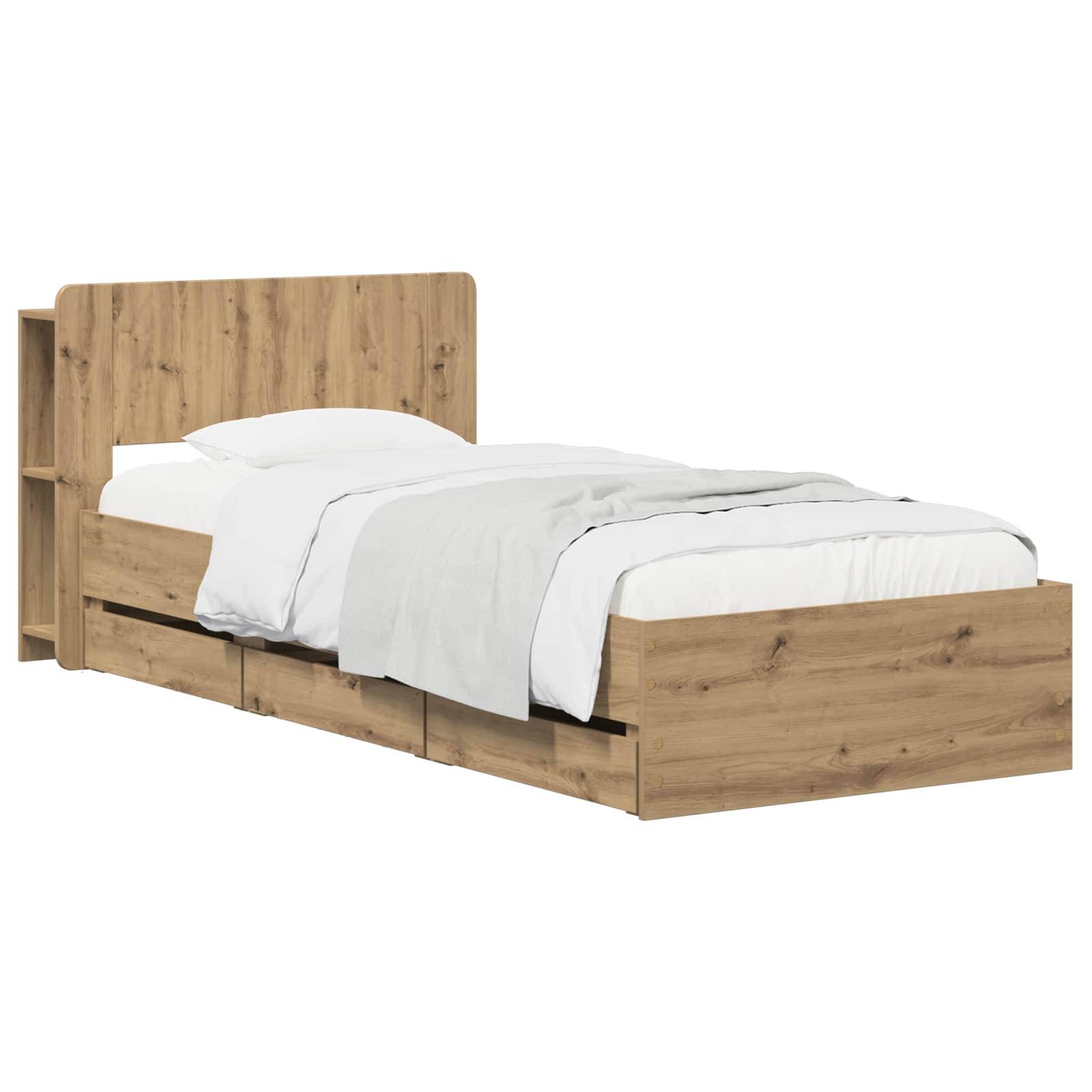 Einzelbett aus Holz mit weißer Bettwäsche, dargestellt in einer einfachen Produktansicht auf weißem Hintergrund.