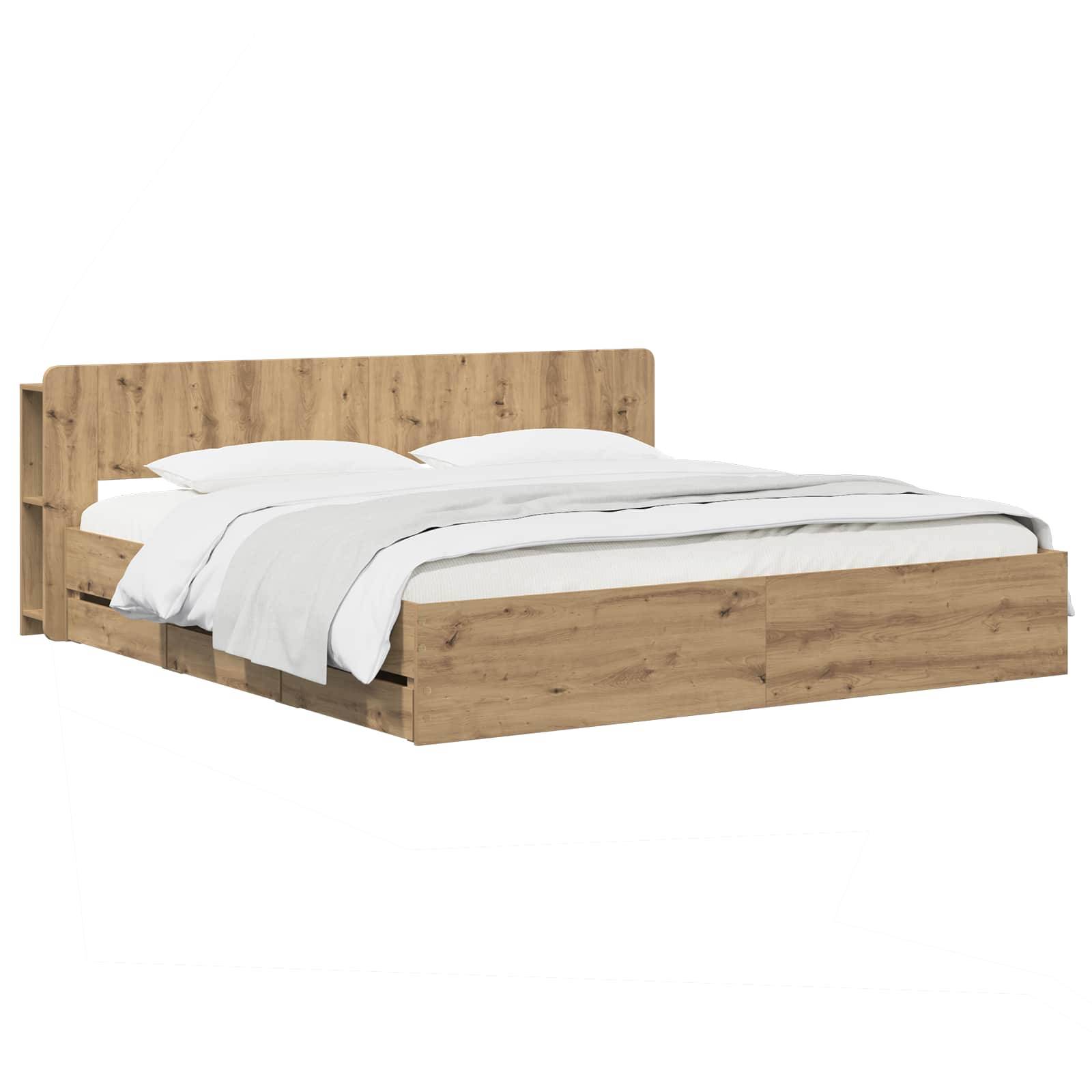 Holzbett mit Kopfteil, weiße Bettwäsche, auf weißem Hintergrund dargestellt.