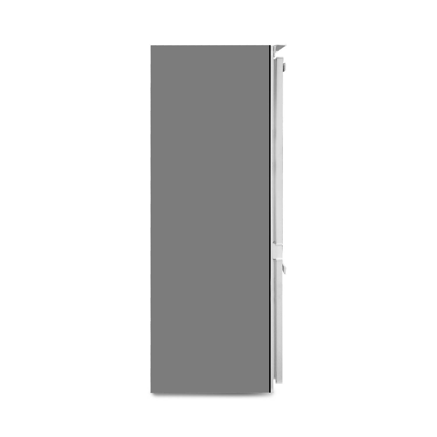 Hohles graues rechteckiges Panel mit schlanker weißer Seitenbeschlagung, shown auf einem einfachen weißen Hintergrund.
