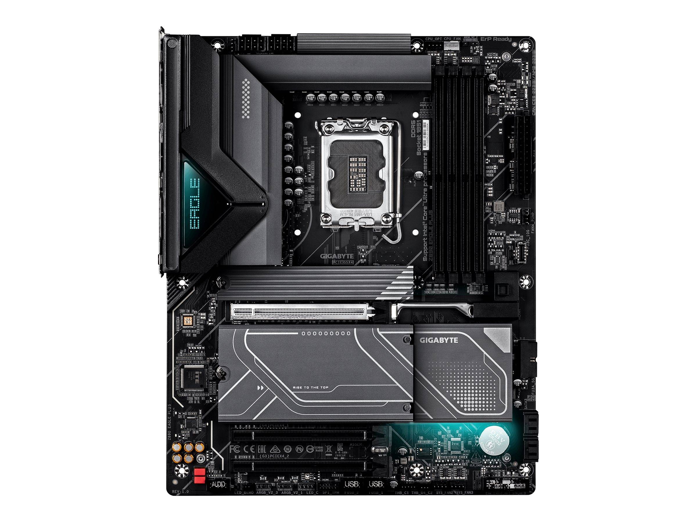 Draufsicht einer GIGABYTE-Computerplatine mit CPU-Sockel, RAM-Steckplätzen, PCIe-Slot und Kühlummantelungen.