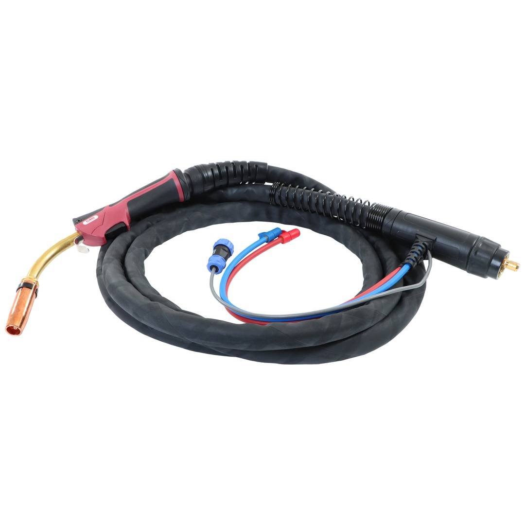 MIG-Schweißbrenner mit aufgewickeltem Kabel, Messingdüse und roten und blauen Drähten auf weißem Hintergrund.