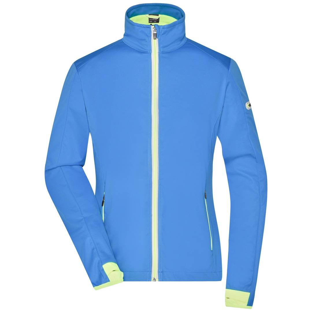 Blauwe Reißverschluss-Outdoor-Jacke mit hohem Kragen und neongrüner Einfassung auf weißem Hintergrund.