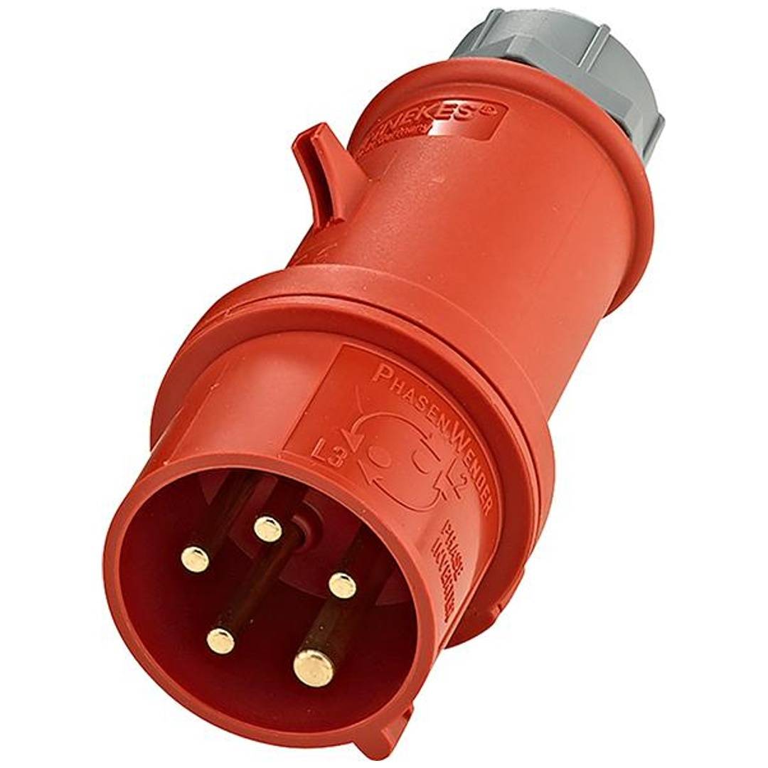 Roter industrieller Steckadapter mit fünf Stiften und grauem Kabelstecker auf weißem Hintergrund.