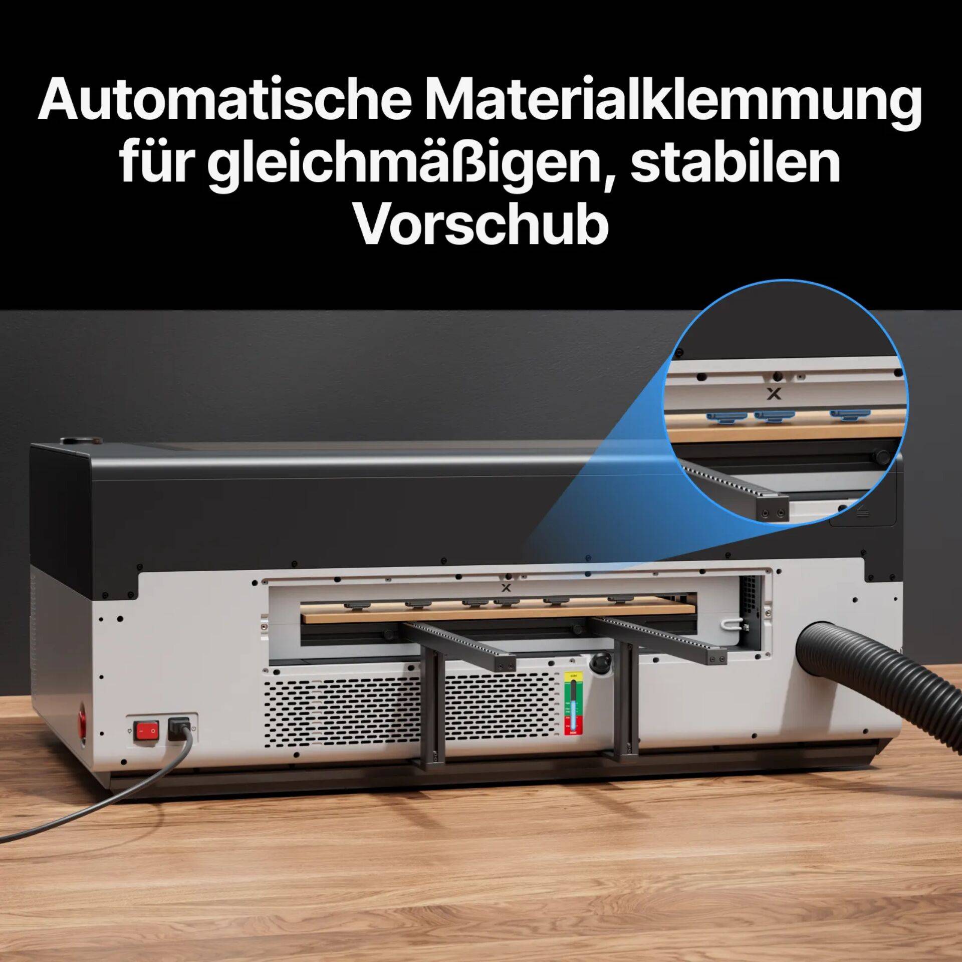 Maschine mit automatischer Materialspannung für gleichmäßige Zuführung, dargestellt mit vergrößerter Detailansicht des Spannmechanismus.