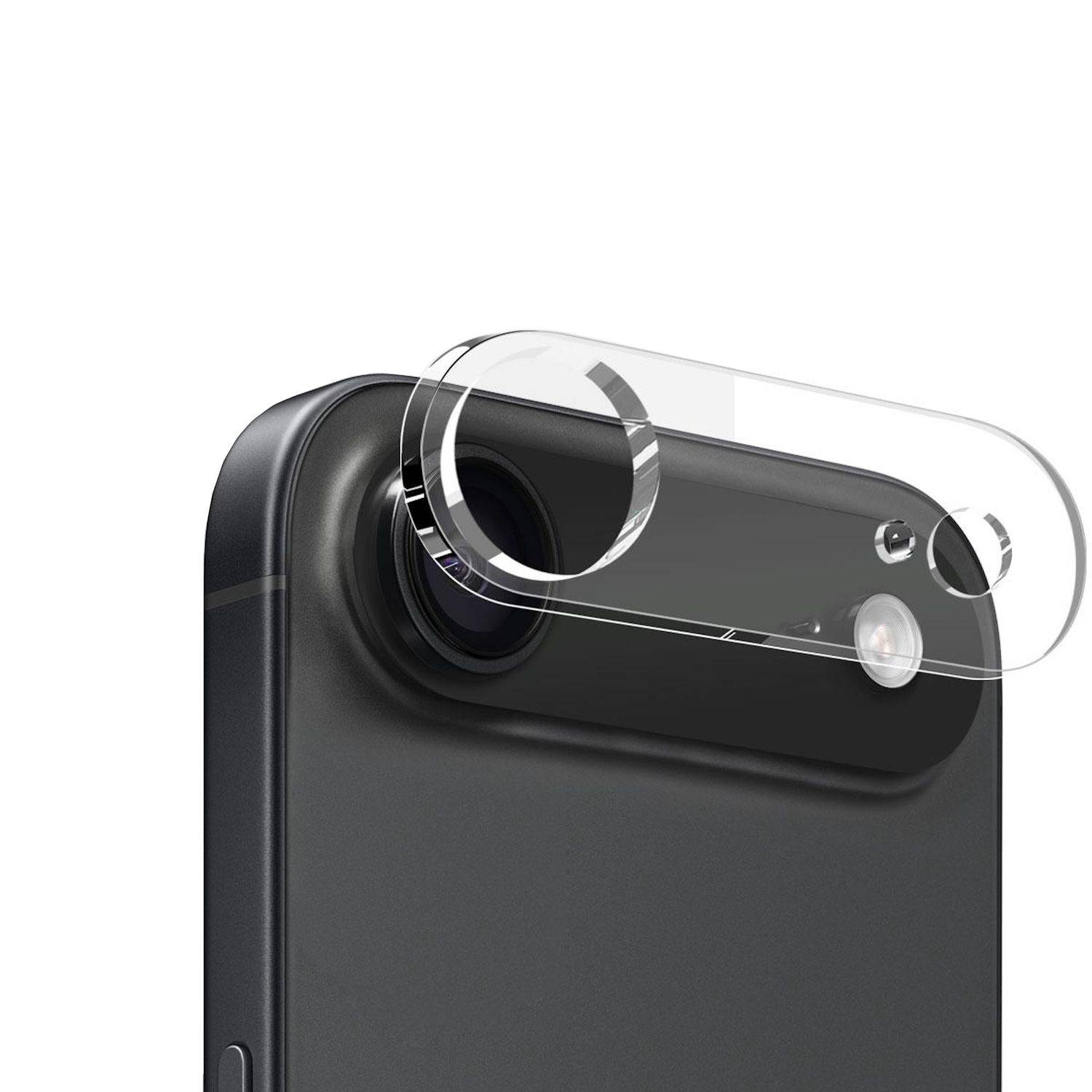 Schwarzes Smartphone von hinten mit einer transparenten Schutzabdeckung für die Kameraobjektive über dem hinteren Kameramodul auf weißem Hintergrund.