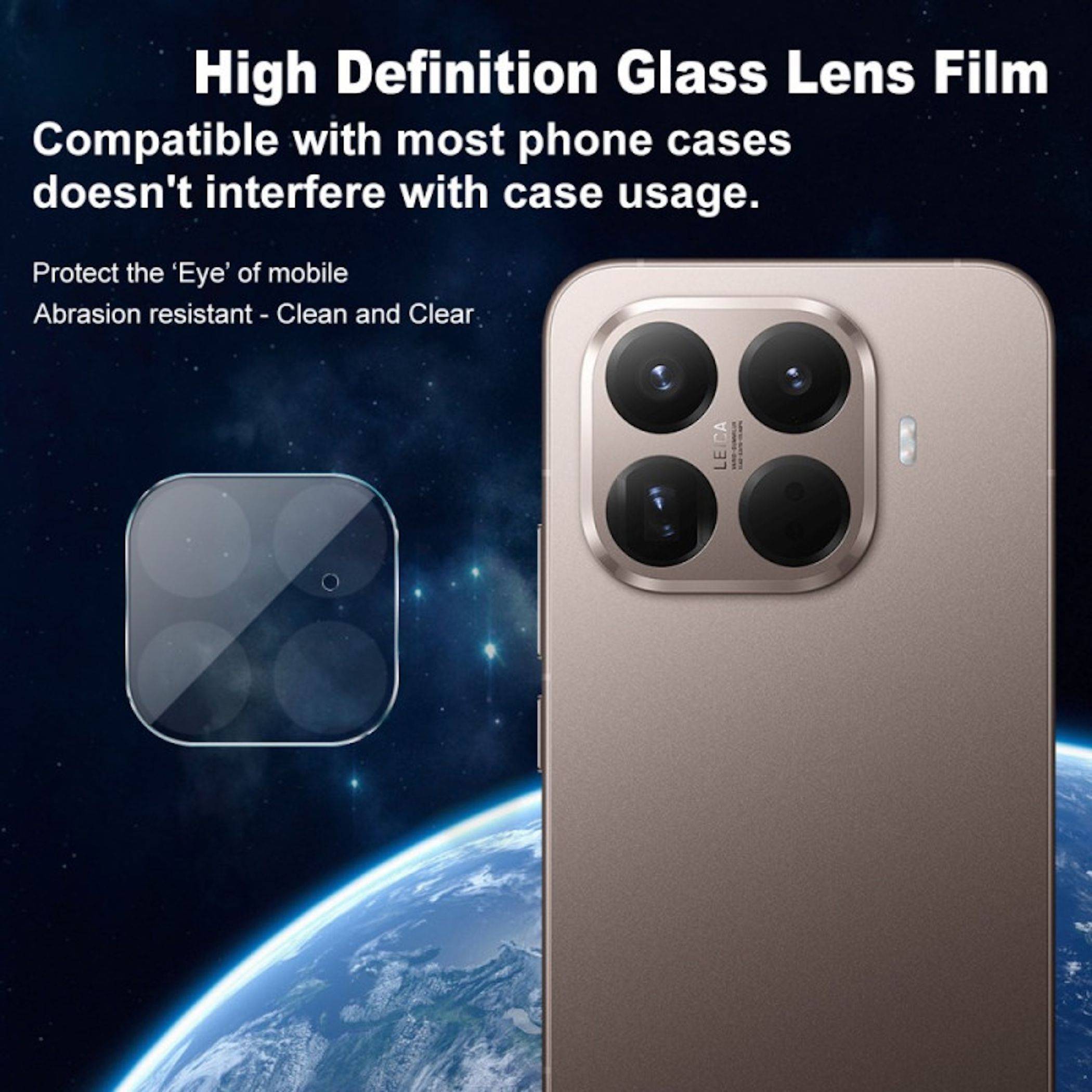 Hochwertiger Glasklingenfilm für Smartphones mit hoher Auflösung, der einen transparenten Kameralinsenschutz auf der linken Seite und ein Telefon mit Multi-Linsen-Kamera auf der rechten Seite zeigt; verspricht Gehäusekompatibilität, Kratzerbeständigkeit und Klarheit.