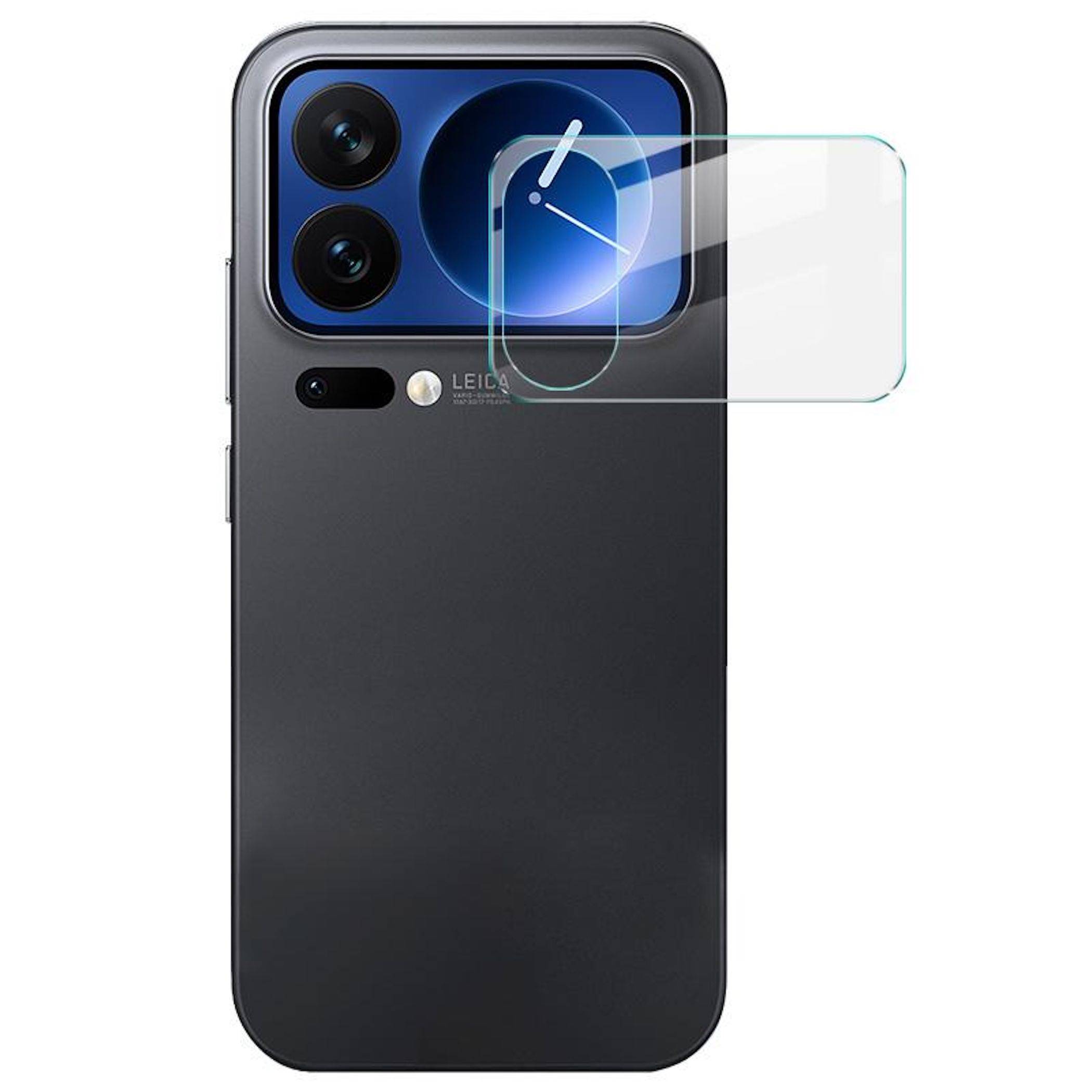 Ein schwarzes Smartphone von hinten gezeigt mit einem großen hinteren Kameramodul und einer transparenten rechteckigen Displayschutzfolie-Grafik über dem oberen rechten Bereich.