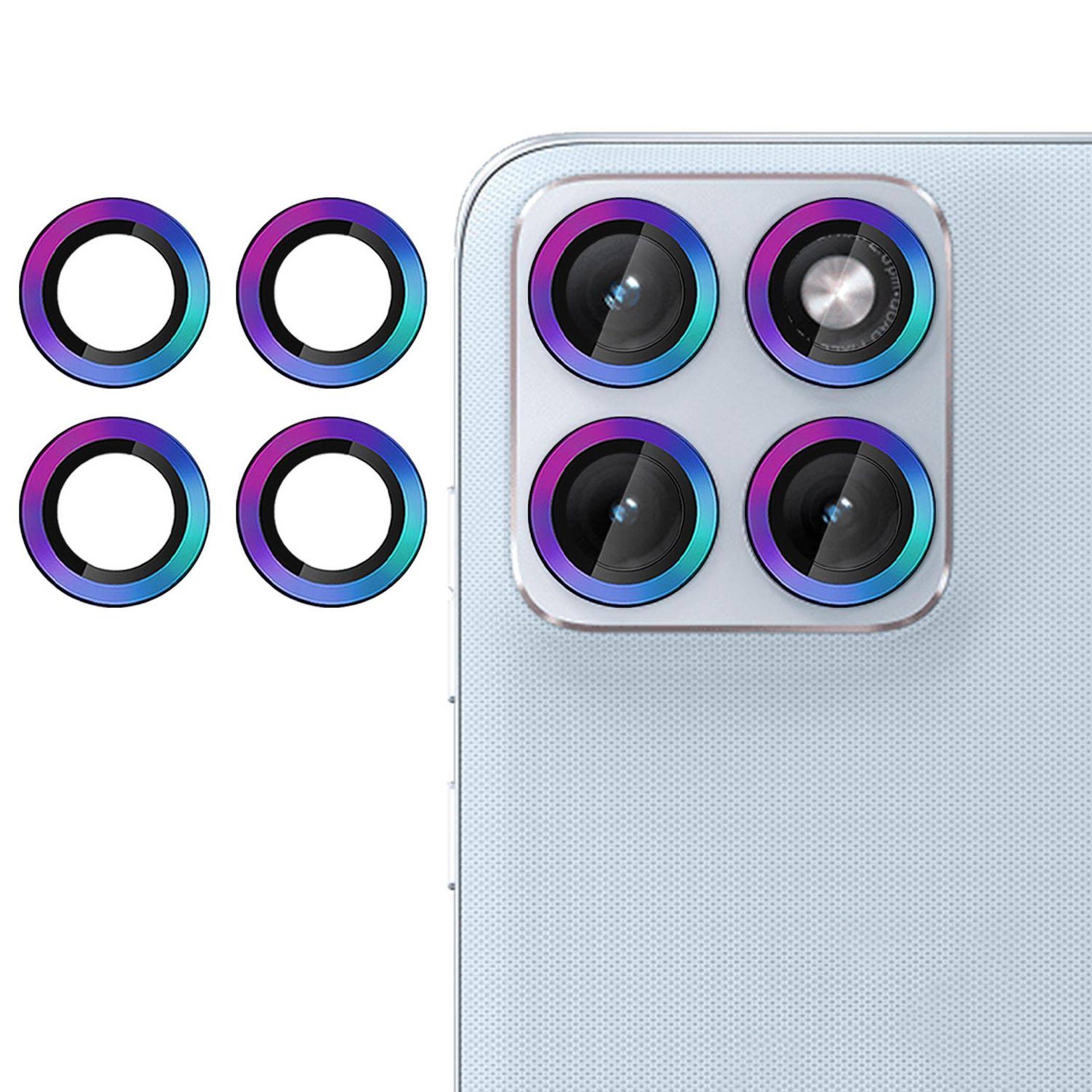Vier farbige kreisförmige Ringe neben der Rückseite eines Smartphones mit einem quadratischen Vier-Kamera-Modul, was auf ein Objektiv- oder Kamera-Zubehör-Design hindeutet.