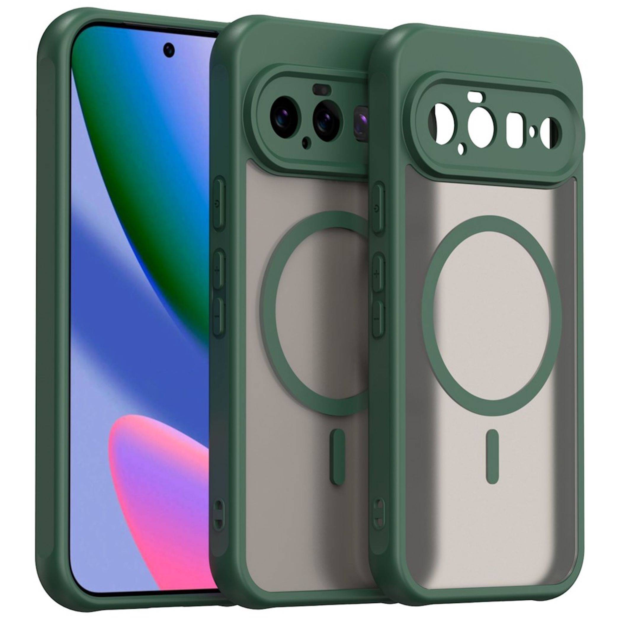 Drei grüne Smartphone-Hüllen, die Vorder-, Rück- und Ausschnittansichten mit Kameraöffnungen und einem kreisförmigen MagSafe-ähnlichen Ring zeigen.
