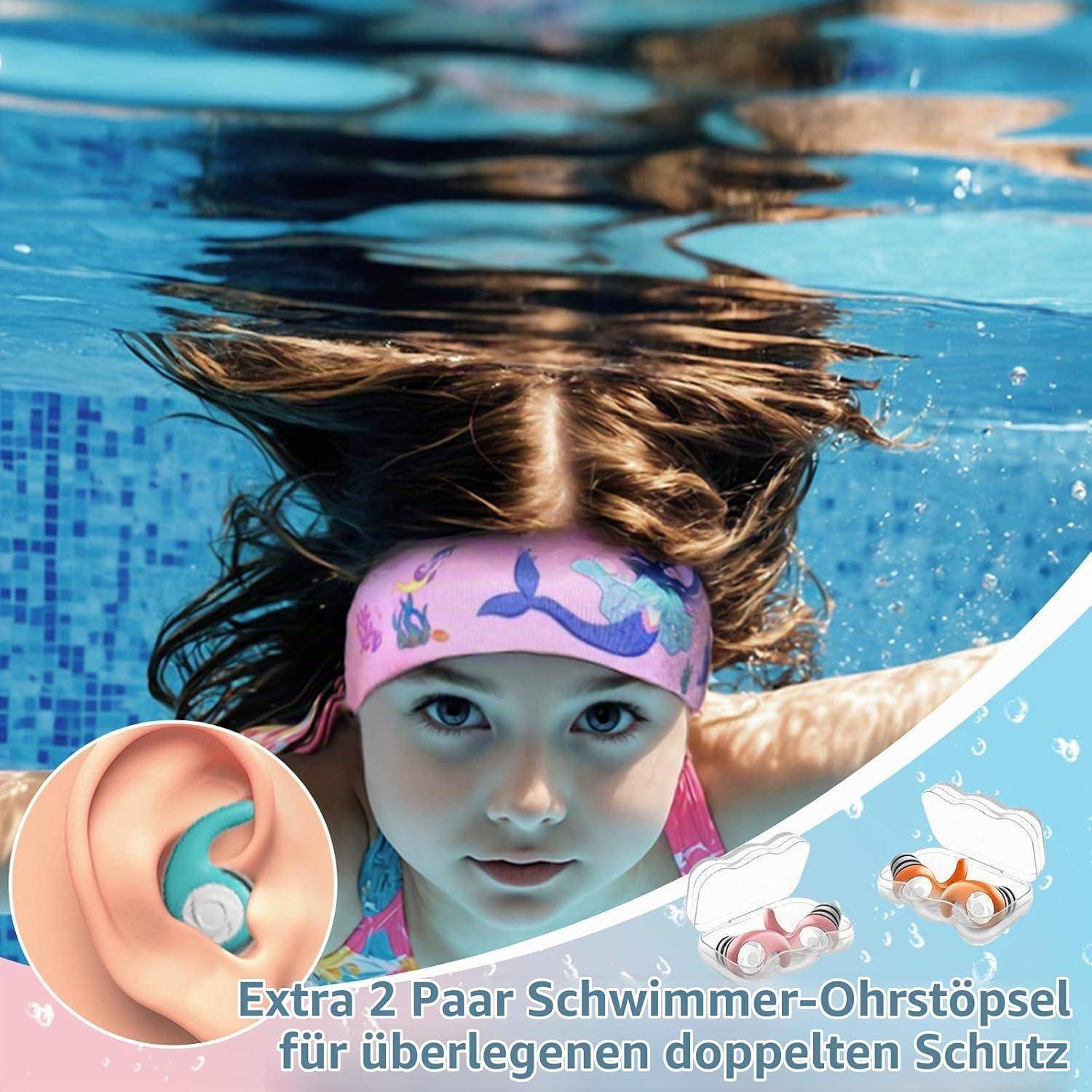 Mädchen unter Wasser in einem Pool mit Schwimm-Ohrstöpseln, mit deutschem Text, der 