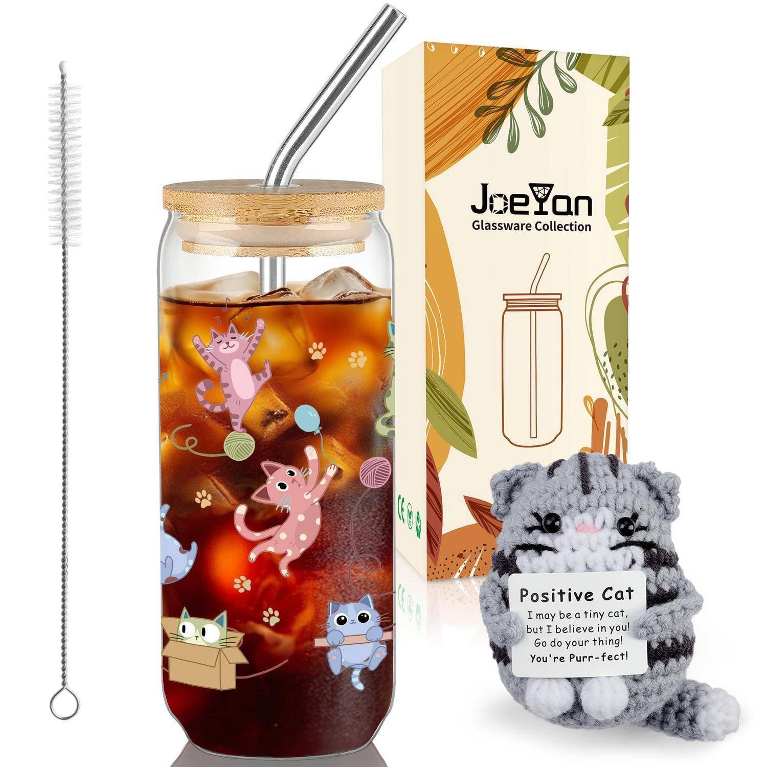 Glastumbler mit Bambusdeckel und Metallstrohhalm, verpackt in einer „Jeeyan Glassware Collection