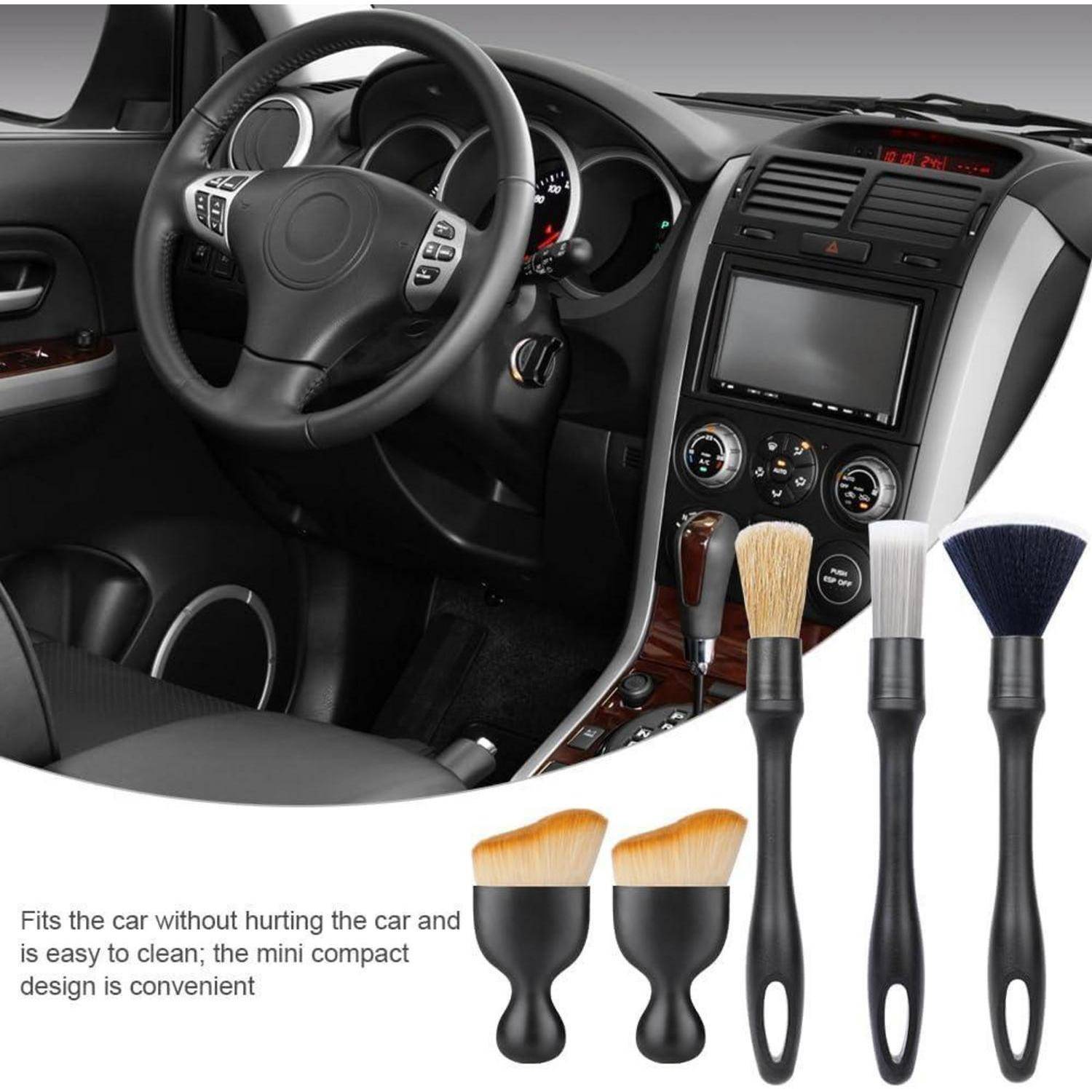 Automobilinterior mit einer Reihe von fünf Detaillierbürsten, einschließlich Bürsten mit weichen Borsten und einer spitzen Bürste, mit Text, der leichte Reinigung und kompaktes Design bewirbt.
