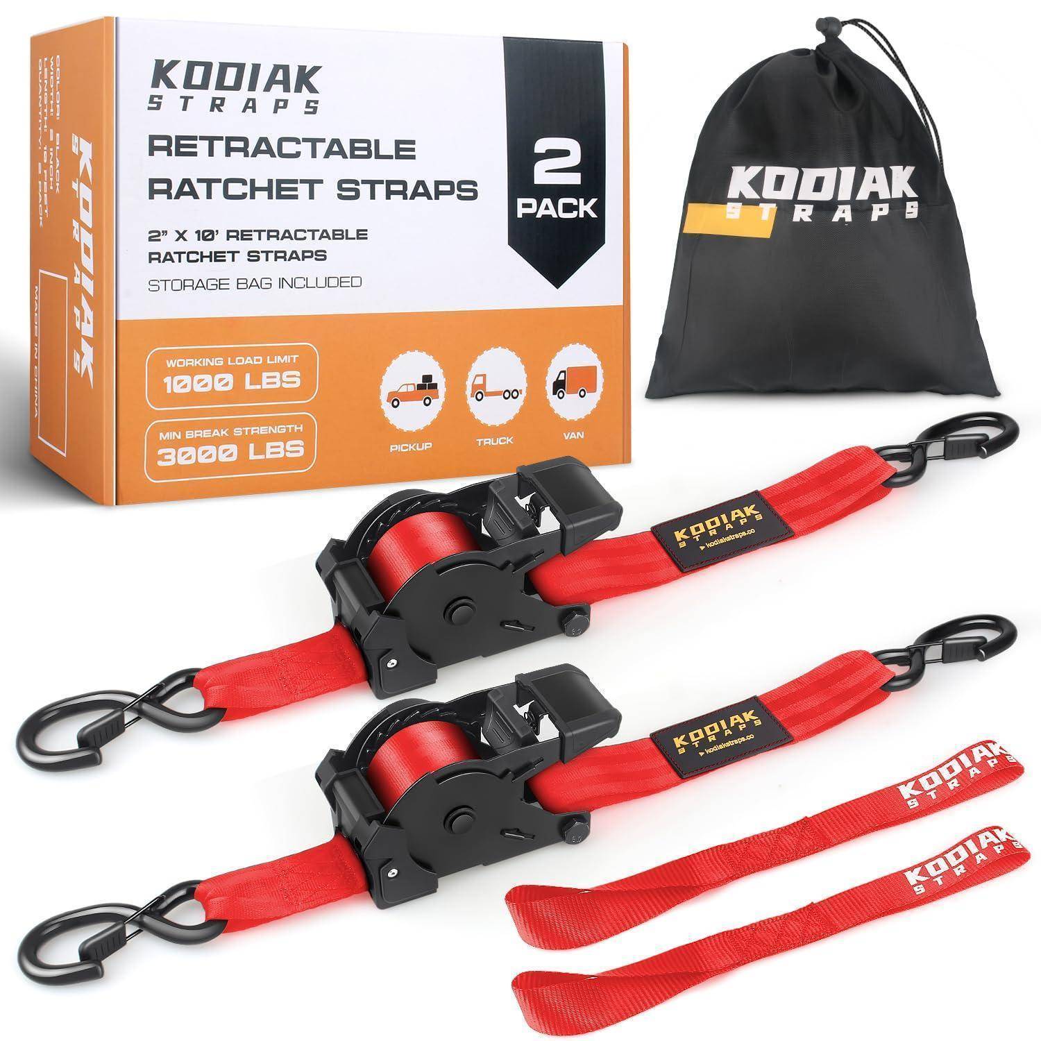 Kodiak Straps 2er-Pack ausziehbare Ratschenkoppel-Zurrgurte mit Aufbewahrungstasche, gezeigt mit Karton, Tasche und zwei roten Gurten.