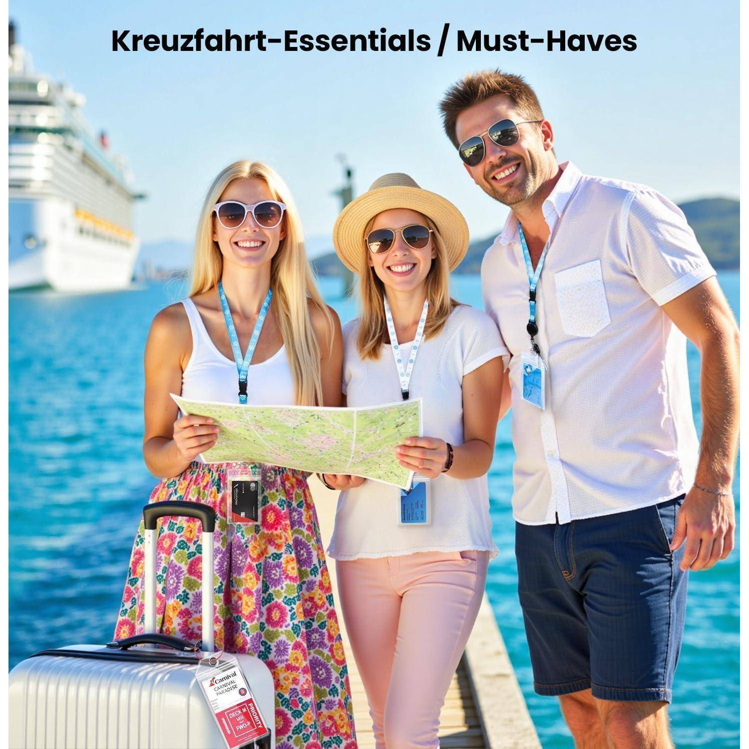 Drei lächelnde Kreuzfahrtpassagiere halten eine Karte an einem Hafen neben einem Schiff, mit Gepäck; der Titel lautet "Kreuzfahrt-Essentials / Must-Haves"".