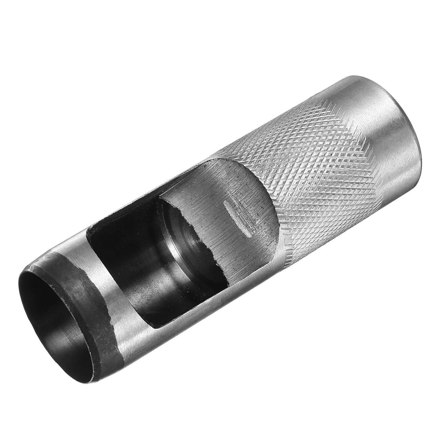Metallrohrschneider mit gerilltem Griff und kreisförmiger Schneidöffnung, dargestellt auf weißem Hintergrund.