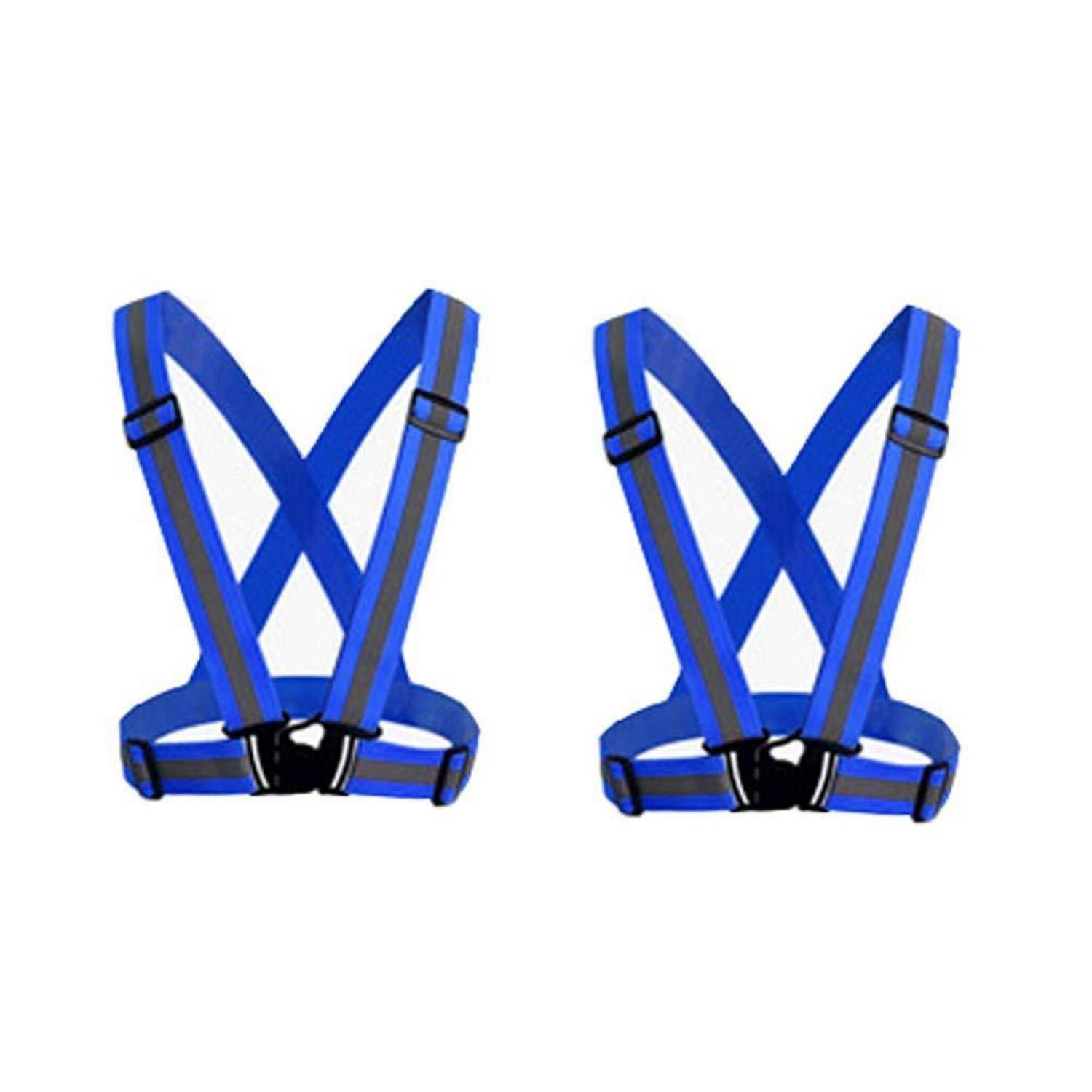Paar blaue reflektierende Sicherheitshosen träger mit schwarzen Clips und verstellbaren Riemen, nebeneinander auf weißem Hintergrund dargestellt.