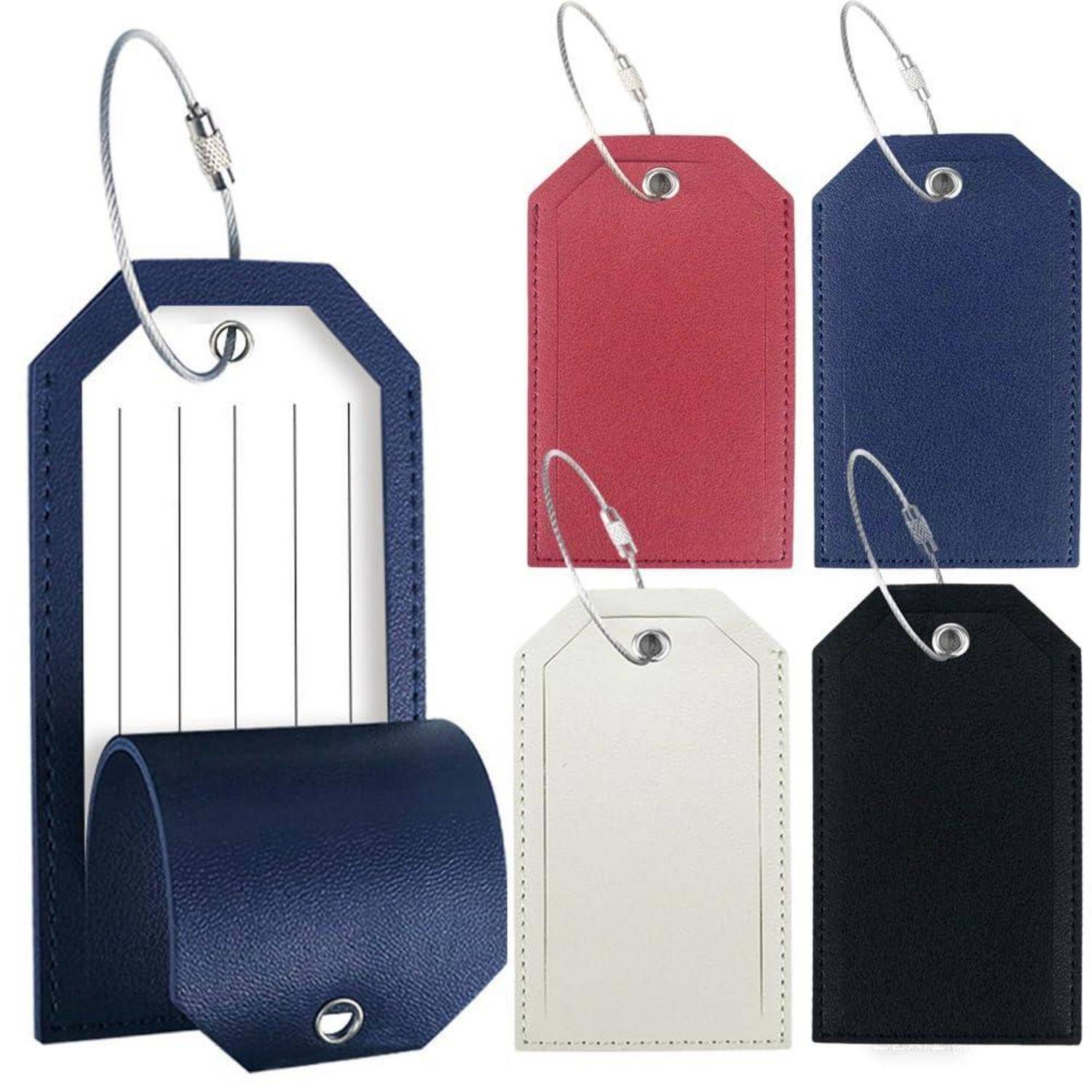 Lederreiseetiketten in Marineblau, Rot, Weiß und Schwarz, gezeigt von vorne und hinten mit Metallschleifen und leeren Einlagekarten.