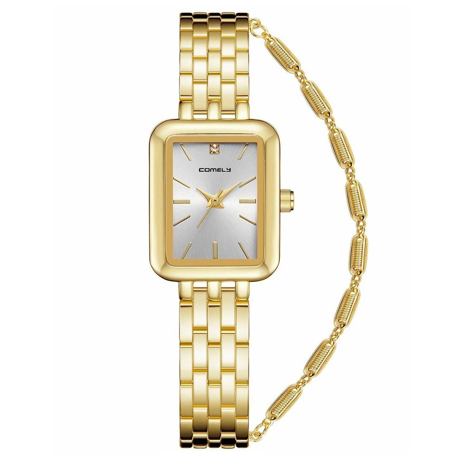 Goldene rechteckige Armbanduhr mit silbernem Zifferblatt und Gliedarmband, gezeigt mit angebrachtem goldener Kettenarmband auf weißem Hintergrund.
