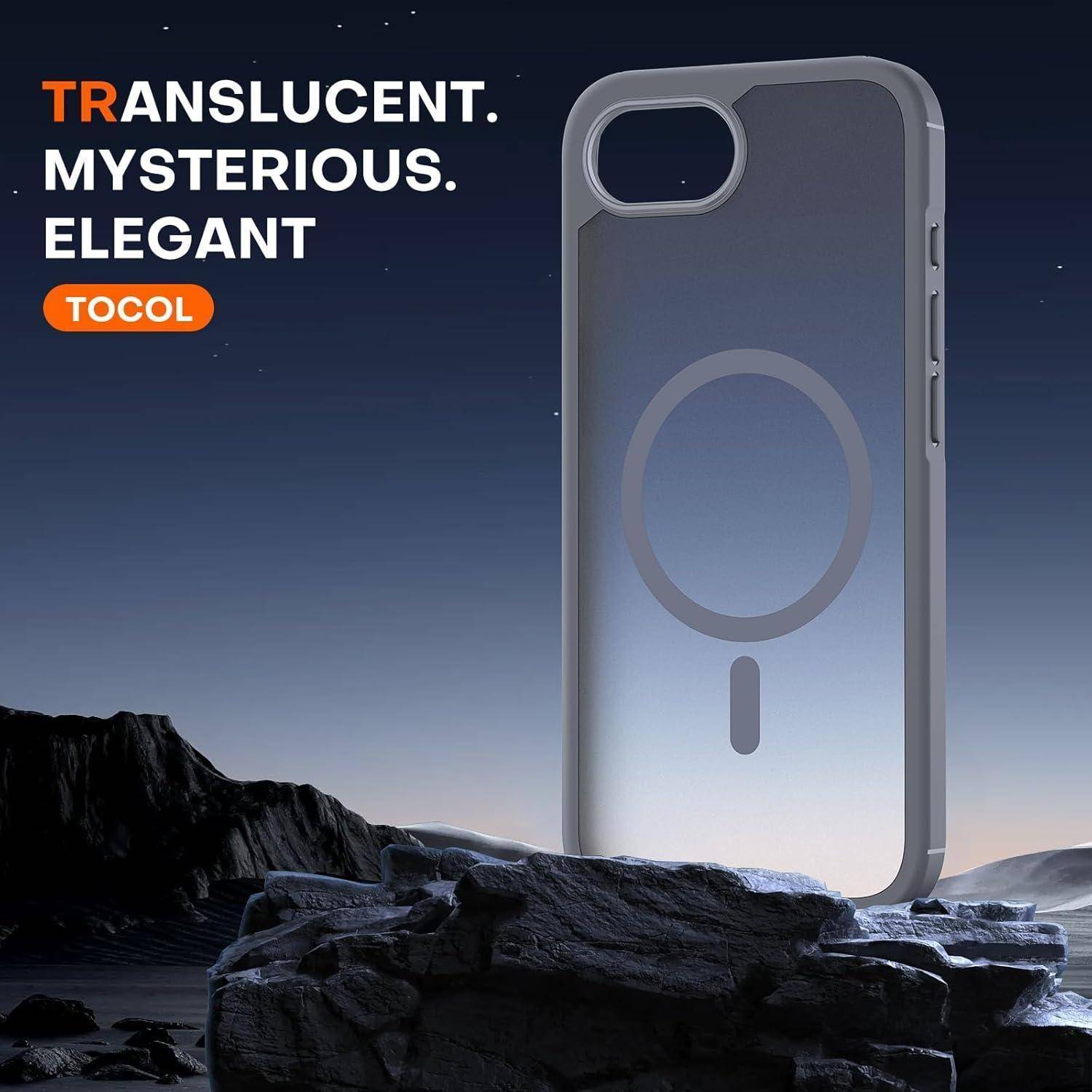 Werbebild eines durchscheinenden grauen TOCOL-Handyhüllen-Falls mit MagSafe-Ring, gezeigt auf felsigem Gelände unter einem Sternenhimmel, mit Text „DURCHSCHEINEND. GEHEIMNISVOLL. ELEGANT