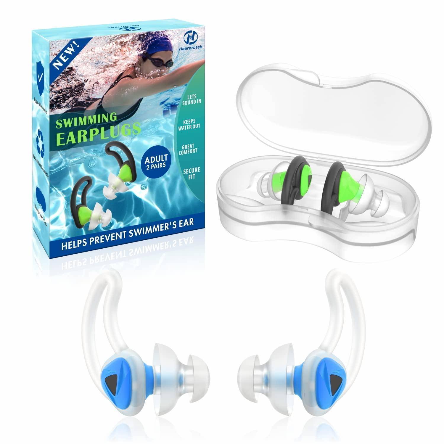 Produktbild von Schwimmohrenstöpseln mit einer durchsichtigen Transporttasche und Verpackung mit der Aufschrift „Schwimmohrenstöpsel