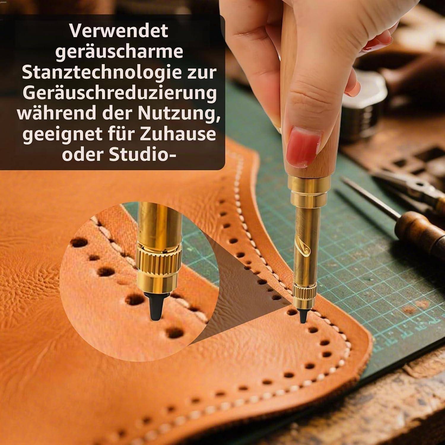 Nahaufnahme eines Lederarbeiters, der mit einem leisen Stanzwerkzeug Löcher in hellbraunes Leder schlägt, mit einer vergrößerten Einfügung, die das Detail zeigt.