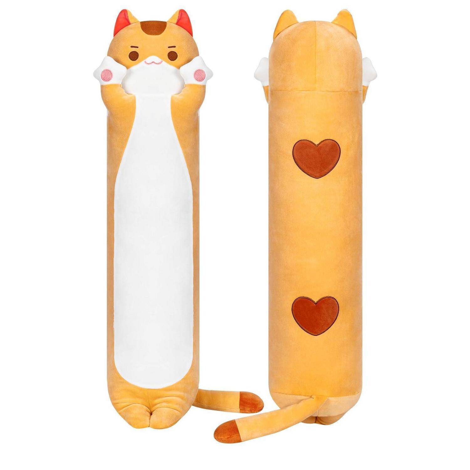 Plüsch-Katzenkörperkissen von vorne und hinten gezeigt, mit einem langen weißen Bauchfeld und zwei Herzflicken auf der Rückseite.