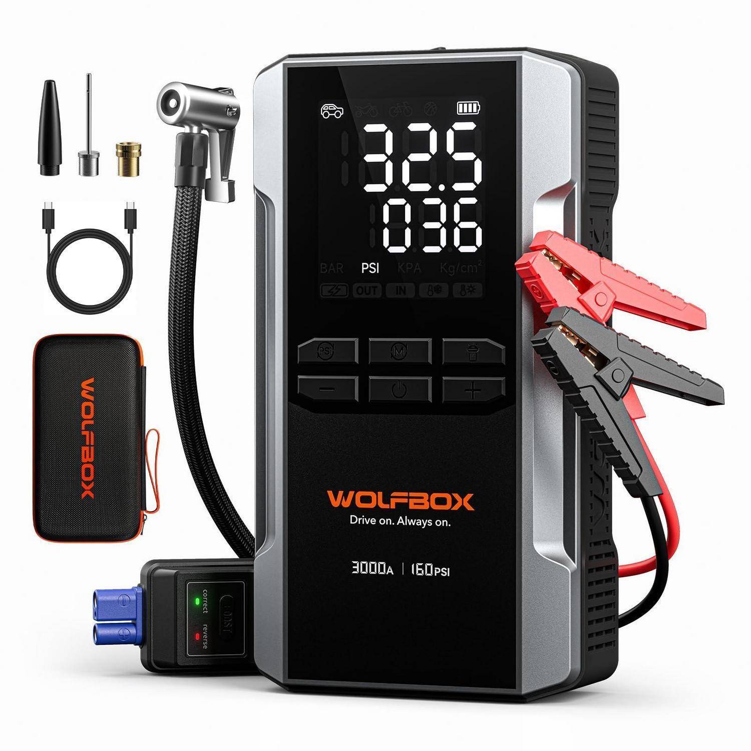 Tragbarer Wolfbox Reifenaufpumper und Starthilfegerät mit digitaler Druckanzeige, Schläuchen, Adaptern, Tragetasche und Batterieklemmen.
