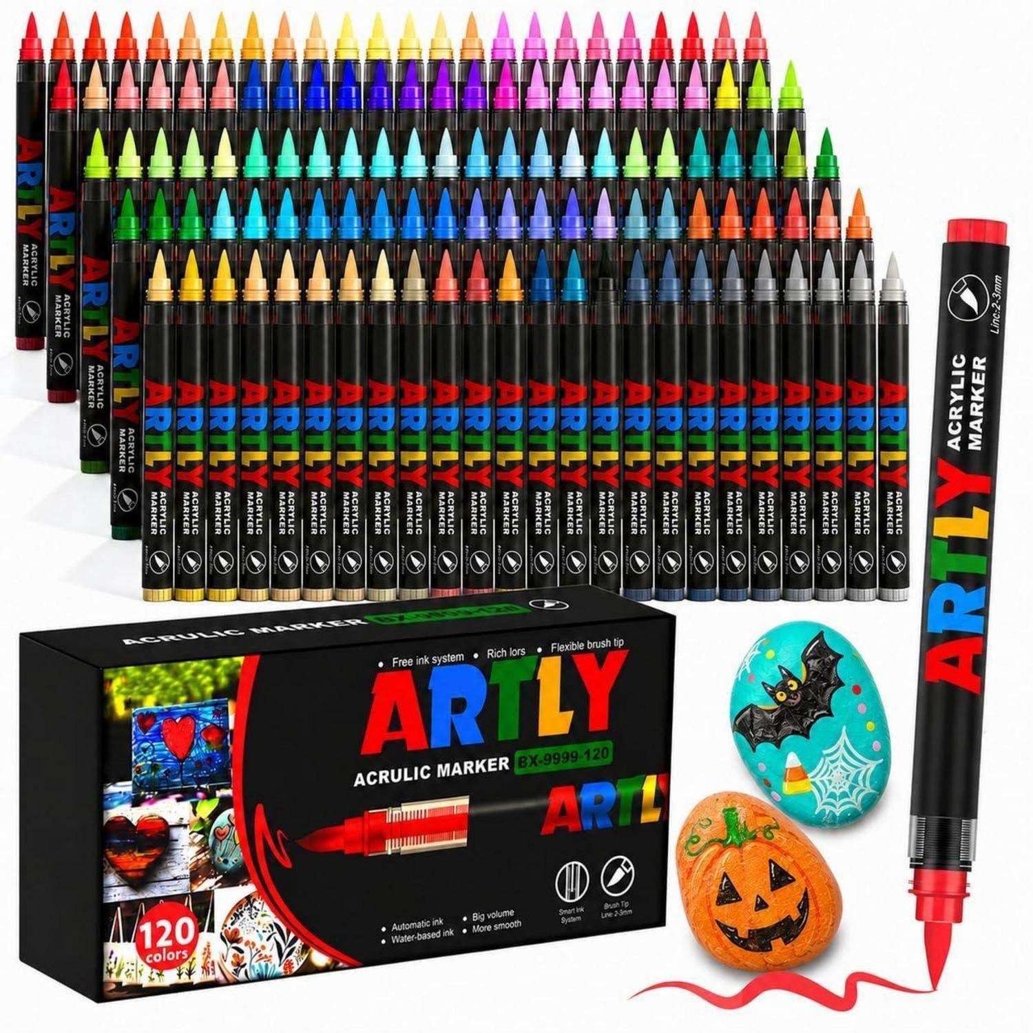 Artly Acrylmarker-Set mit 120 Farben, dargestellt als Reihen assortierter Marker, plus Verpackung, ein loser Marker und bemalte Halloween-Steine.