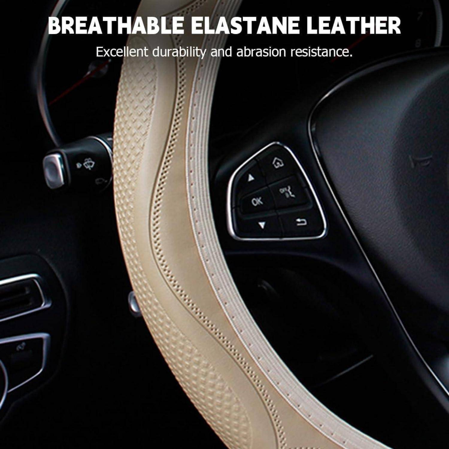 Nahaufnahme eines Autolenkrads mit beige atmungsaktivem Elasthan-Lederbezug, beschriftet mit „ATMUNGSAKTIVES ELASTHAN-LEDER" und „Ausgezeichnete Haltbarkeit und Abriebfestigkeit."