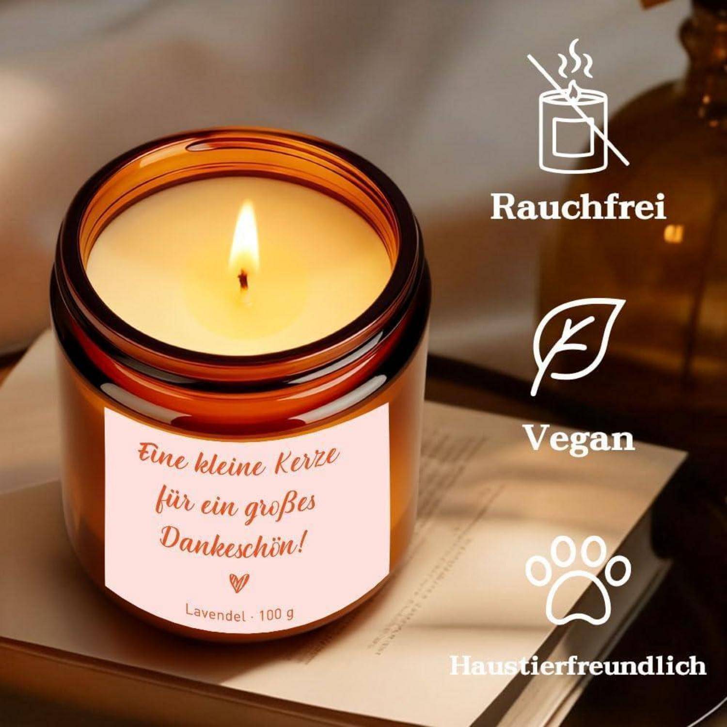 Beleuchtete Bernsteinglaskerze mit der Aufschrift „Eine kleine Kerze für ein großes Dankeschön!