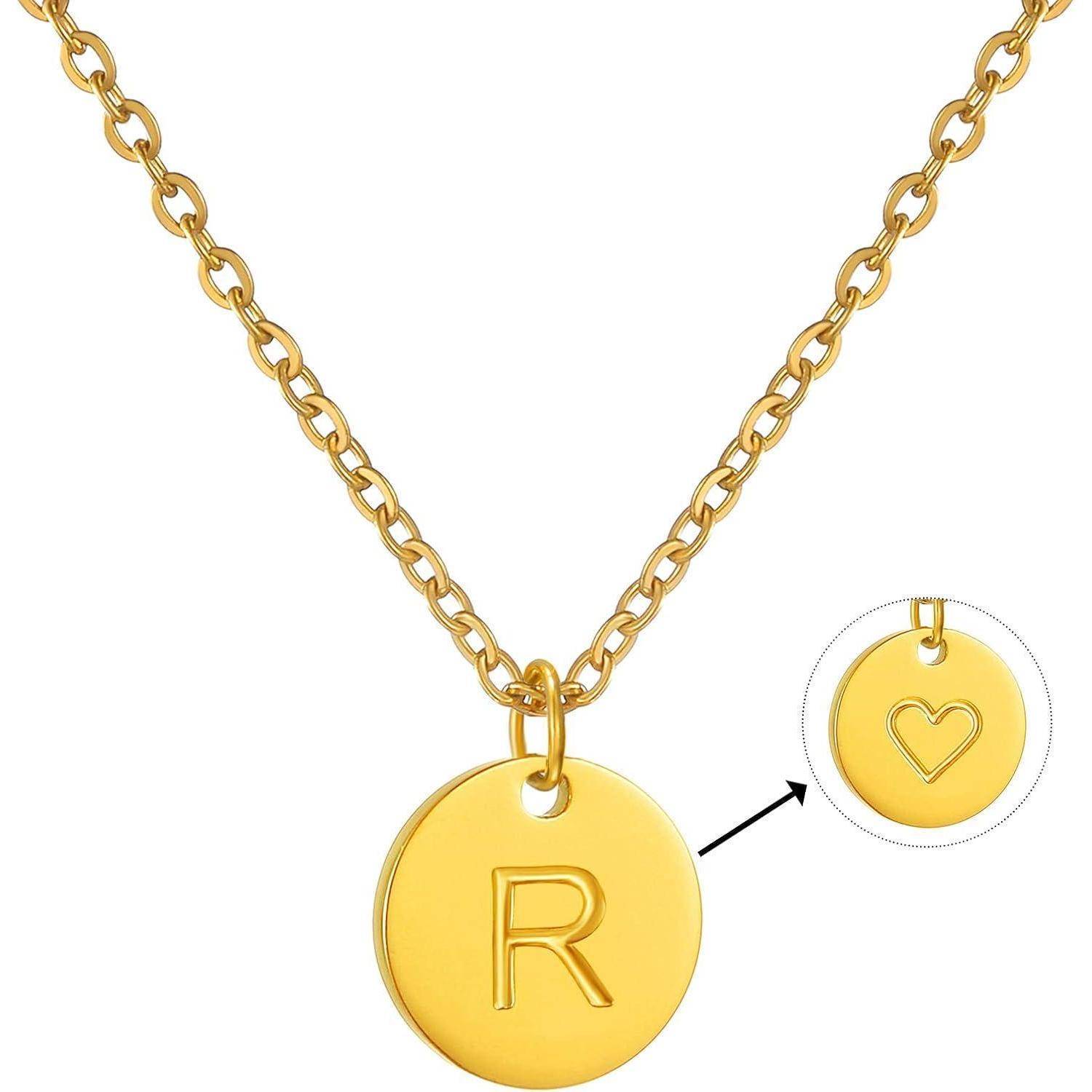 Goldkettenhalsband mit rundem Anhänger, graviert mit dem Buchstaben „R