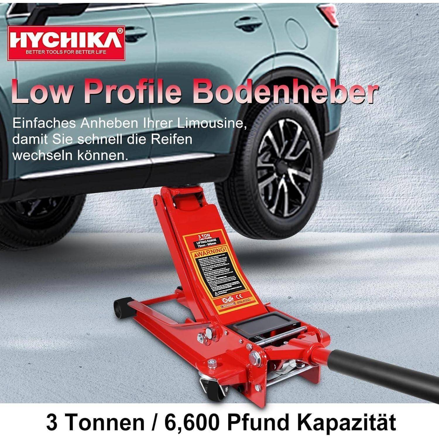 Werbebild eines HYCHIKA-Rangierwagenhebels mit niedriger Bauhöhe, der ein Auto hebt, beschriftet mit „3 Tonnen / 6.600 Pfund Kapazität