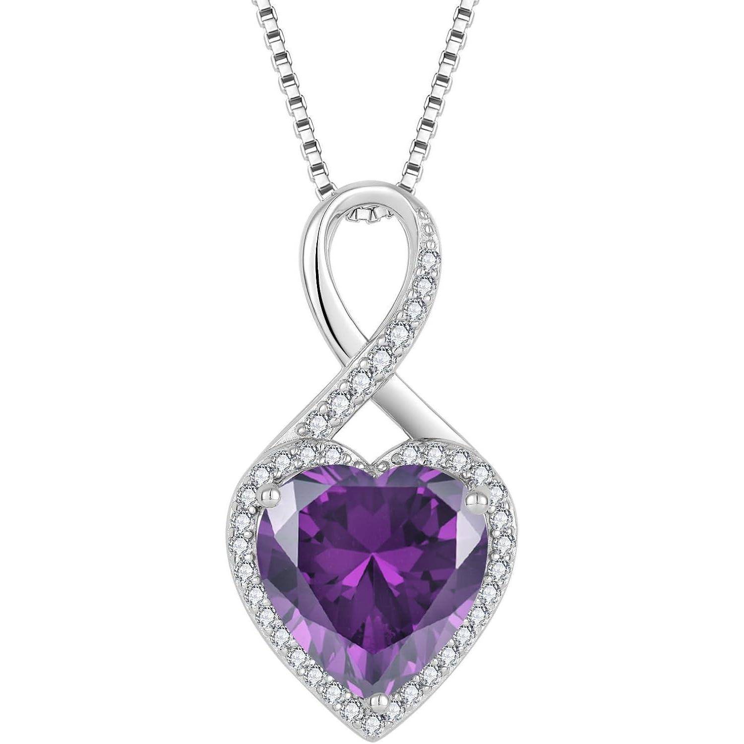 Anhänger aus herzförmigem violettem Edelstein mit diamantbesetzter Unendlichkeitsschleife an einer silbernen Kette.