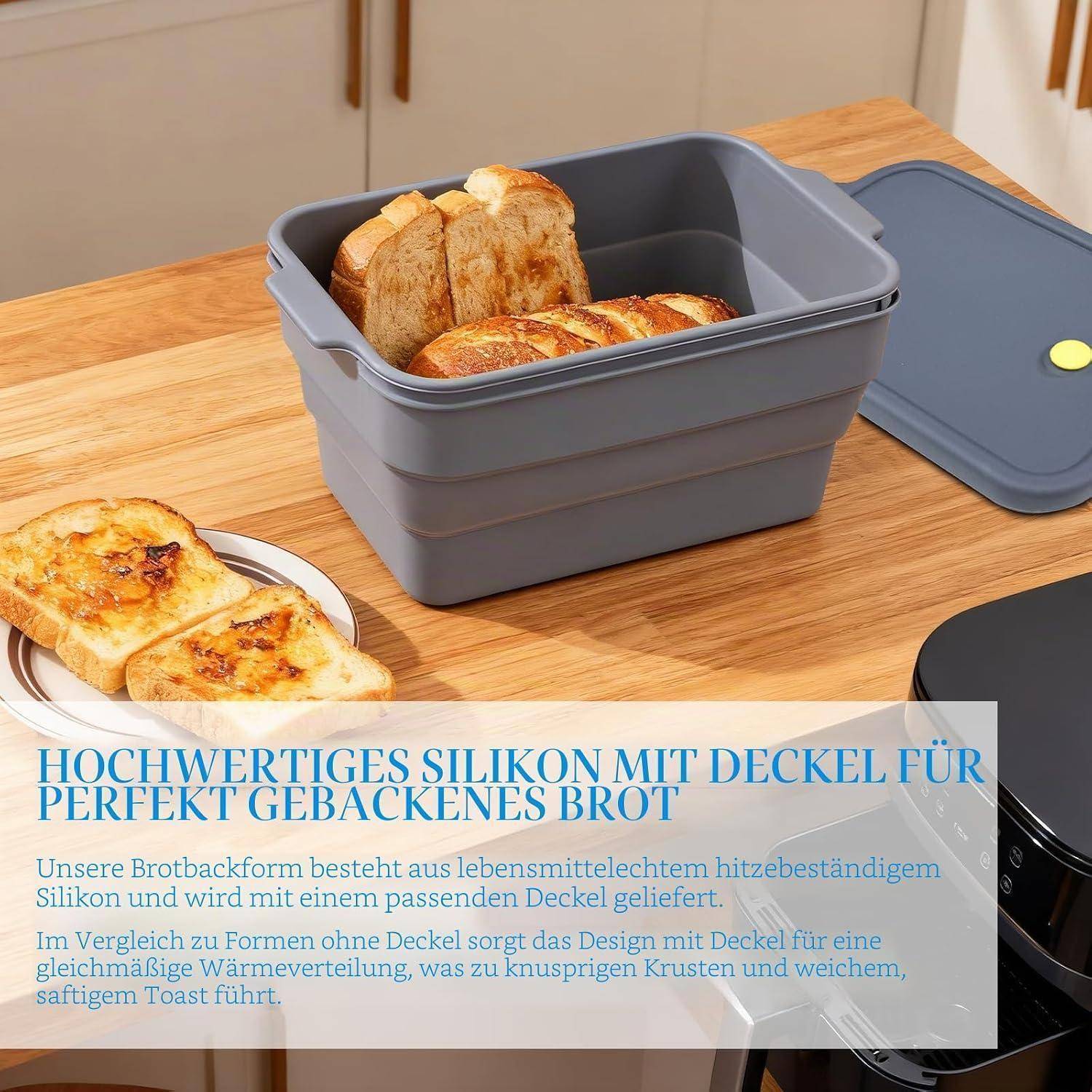 Graue Silikon-Brotbox mit Deckel auf einem Holztisch, gefüllt mit geschnittenem Toastbrot; Toast sitzt auf einem Teller daneben, mit deutschem Promotionstext zum Frischhalten von Brot.