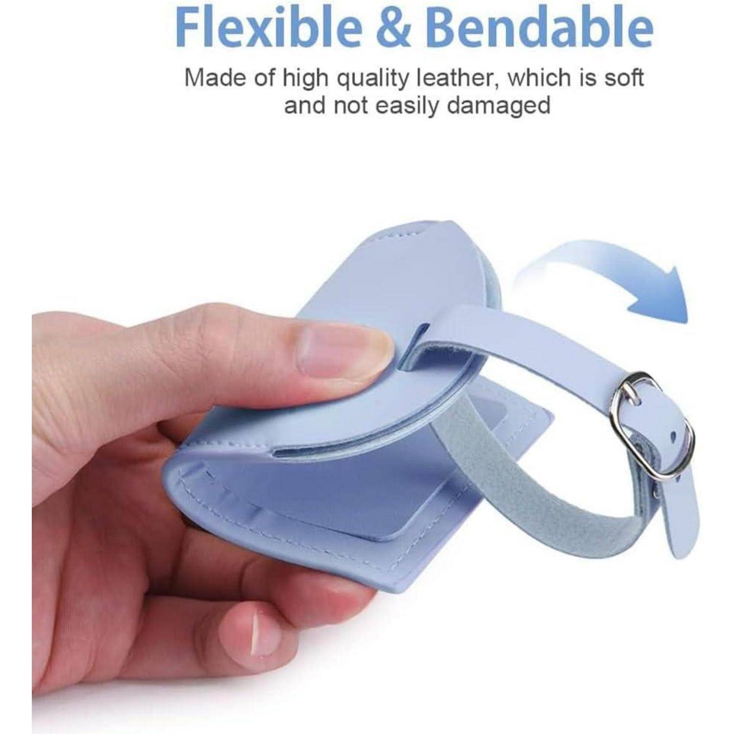 Hand hält einen flexiblen hellblauen Ledergurt mit Schnalle; Text besagt „Flexibel & Biegbar" und vermerkt, dass das Leder weich und nicht leicht zu beschädigen ist.