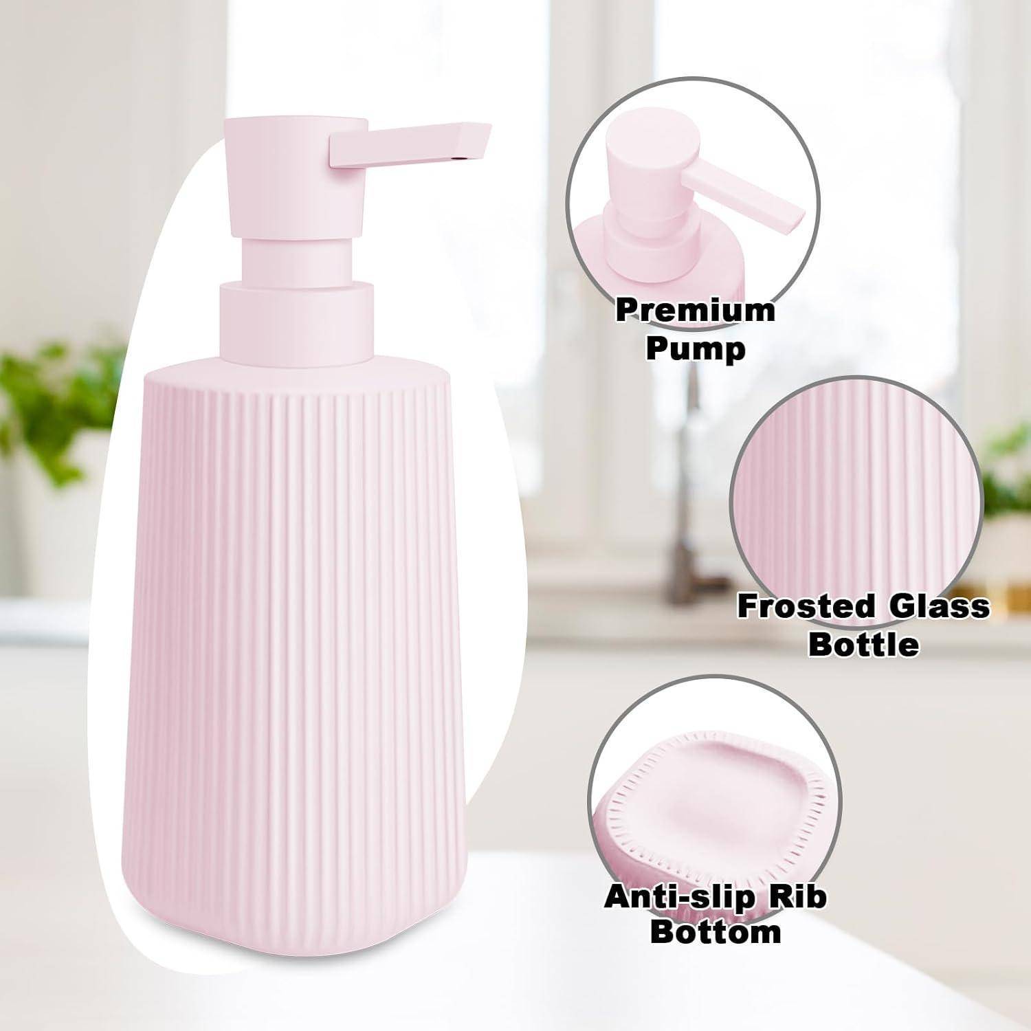 Rosa mattierte Glaspumpflasche mit gerippten Seiten, beschriftete Legenden zeigen eine Premium-Pumpe, eine mattierte Glasflasche und einen rutschfesten gerippten Boden.