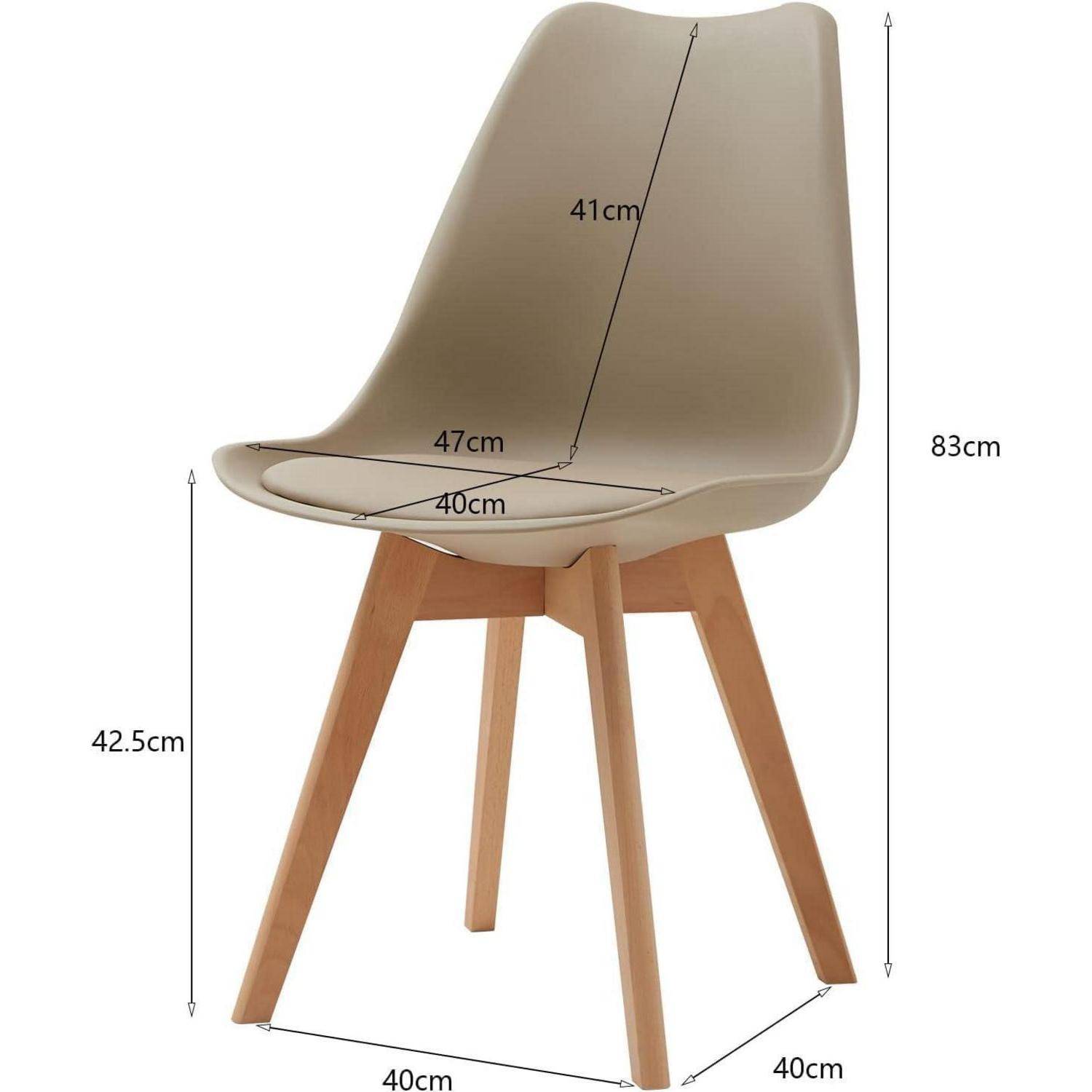 Produktbild eines beigen gepolsterten Stuhls mit Holzbeinen, mit Abmessungen: 83 cm Höhe, 42,5 cm Sitzhöhe, 47 cm Sitzbreite, 40 cm Tiefe, 40 cm Beinabstand.