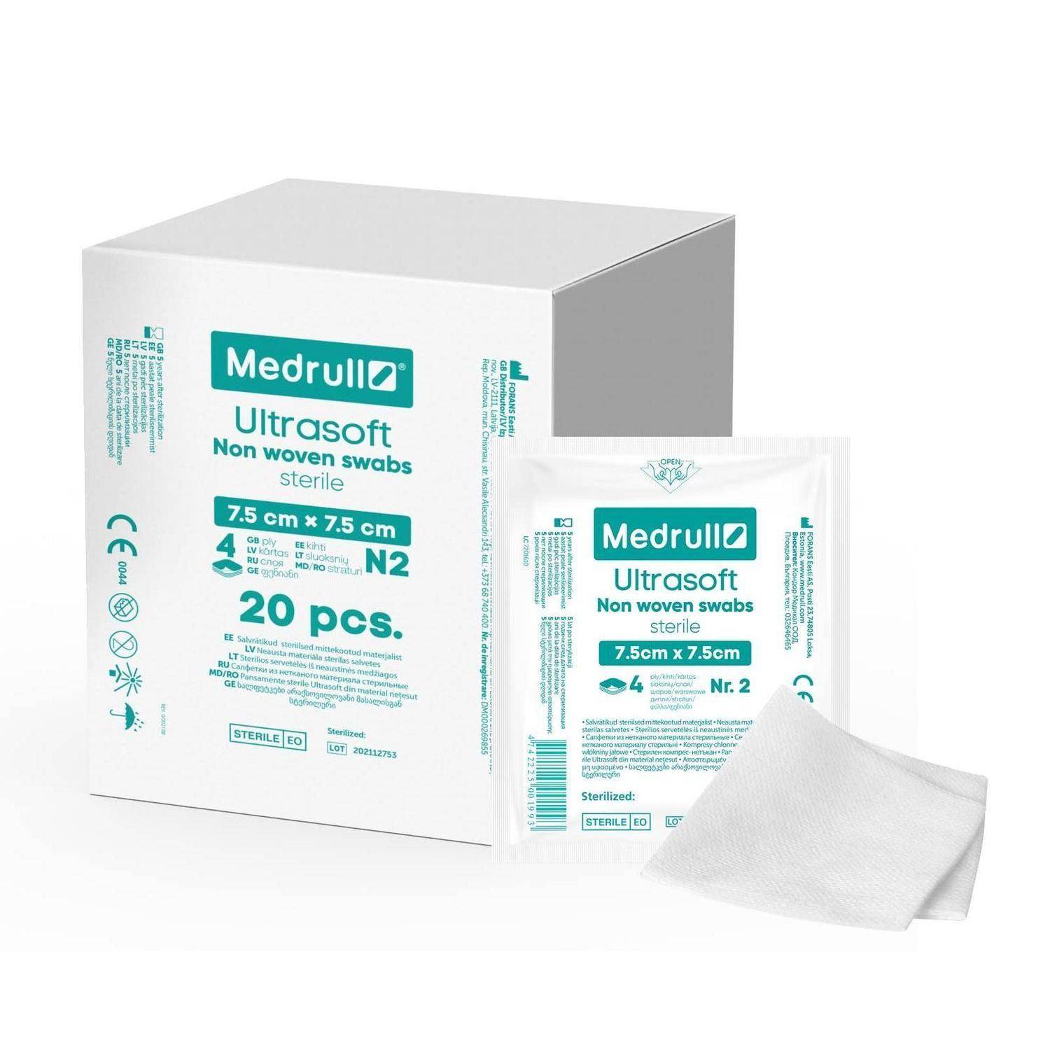 Medrull Ultrasoft sterile Vliestücher Packung, 20 Stück, mit versiegelter Packung und einem weißen Tuch, das vorne gezeigt wird.